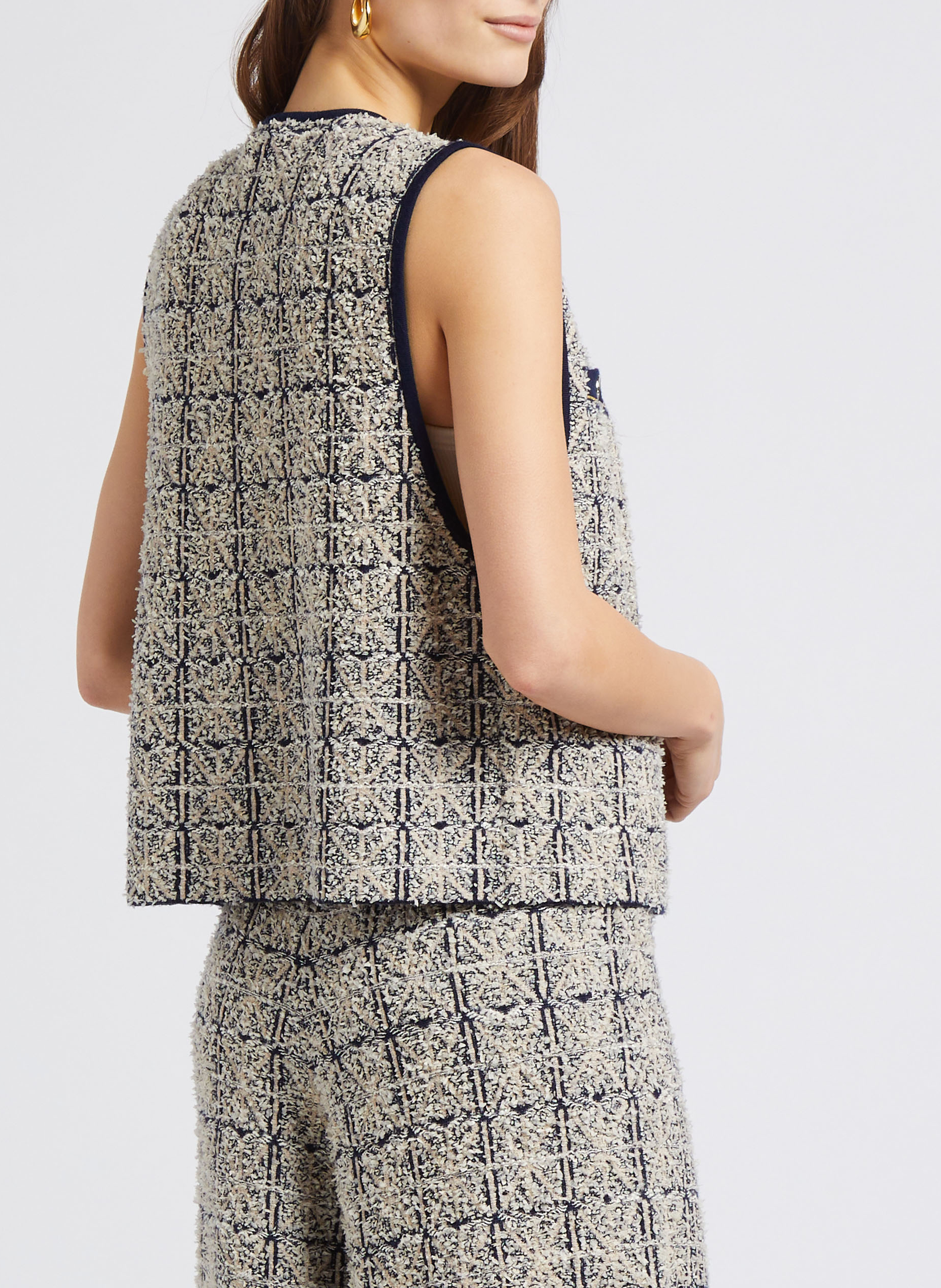 Gerade geschnittene Strickjacke aus Wollmix MES DEMOISELLES Schwarz