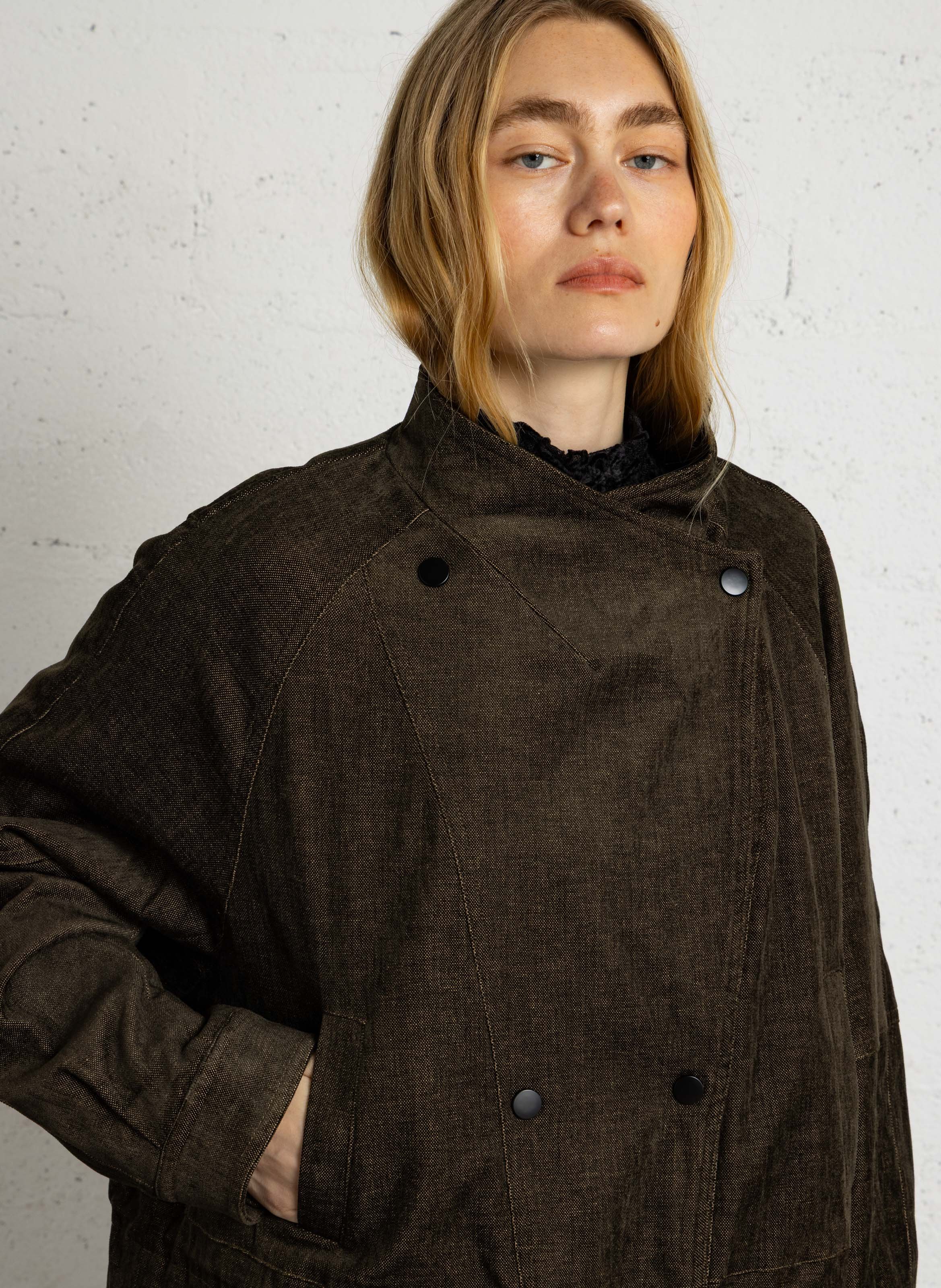 Weiter, einfarbiger Blouson mit Knöpfen SEE U SOON Khaki