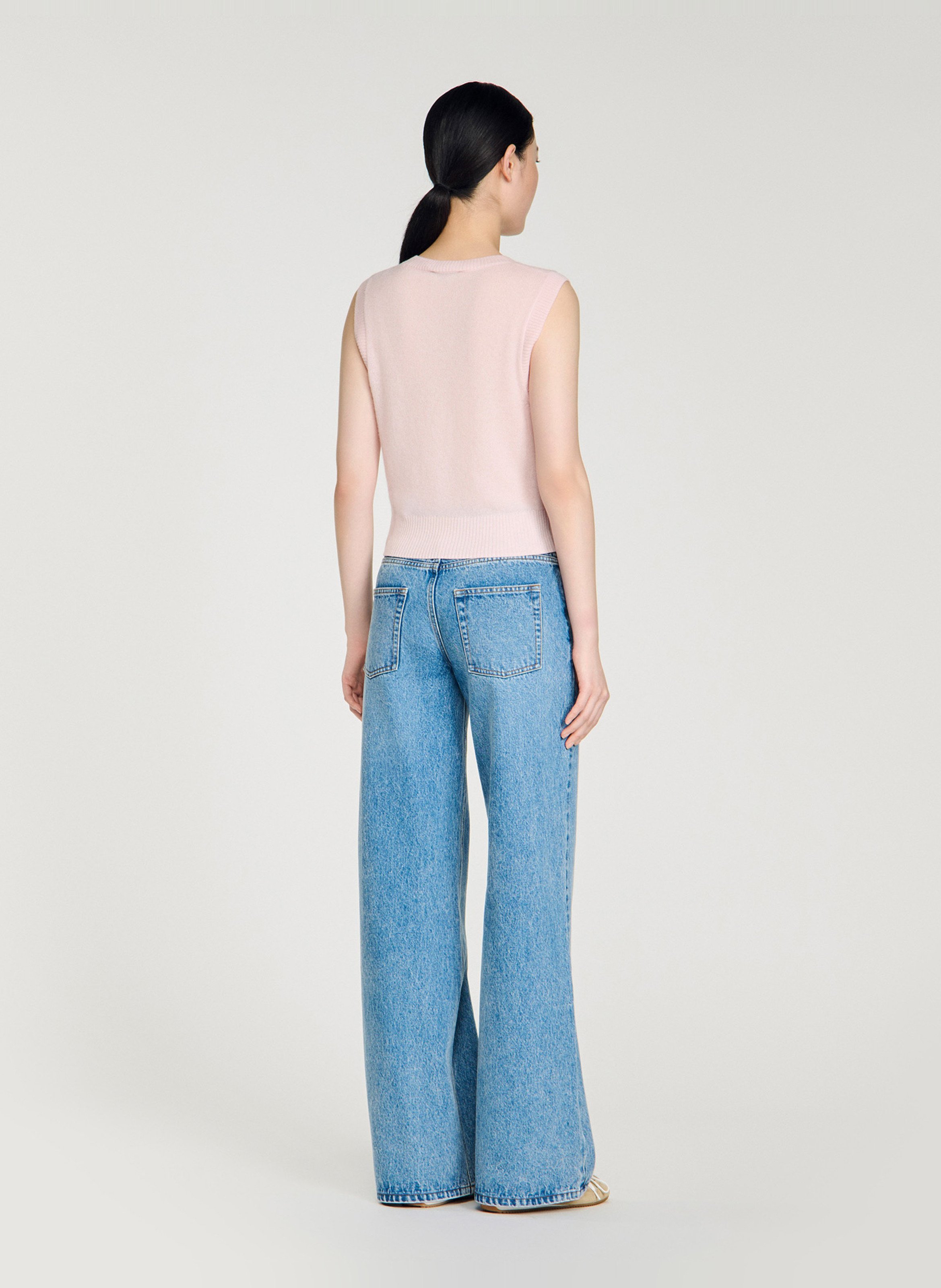 Top col v en laine mélangée SANDRO Rose