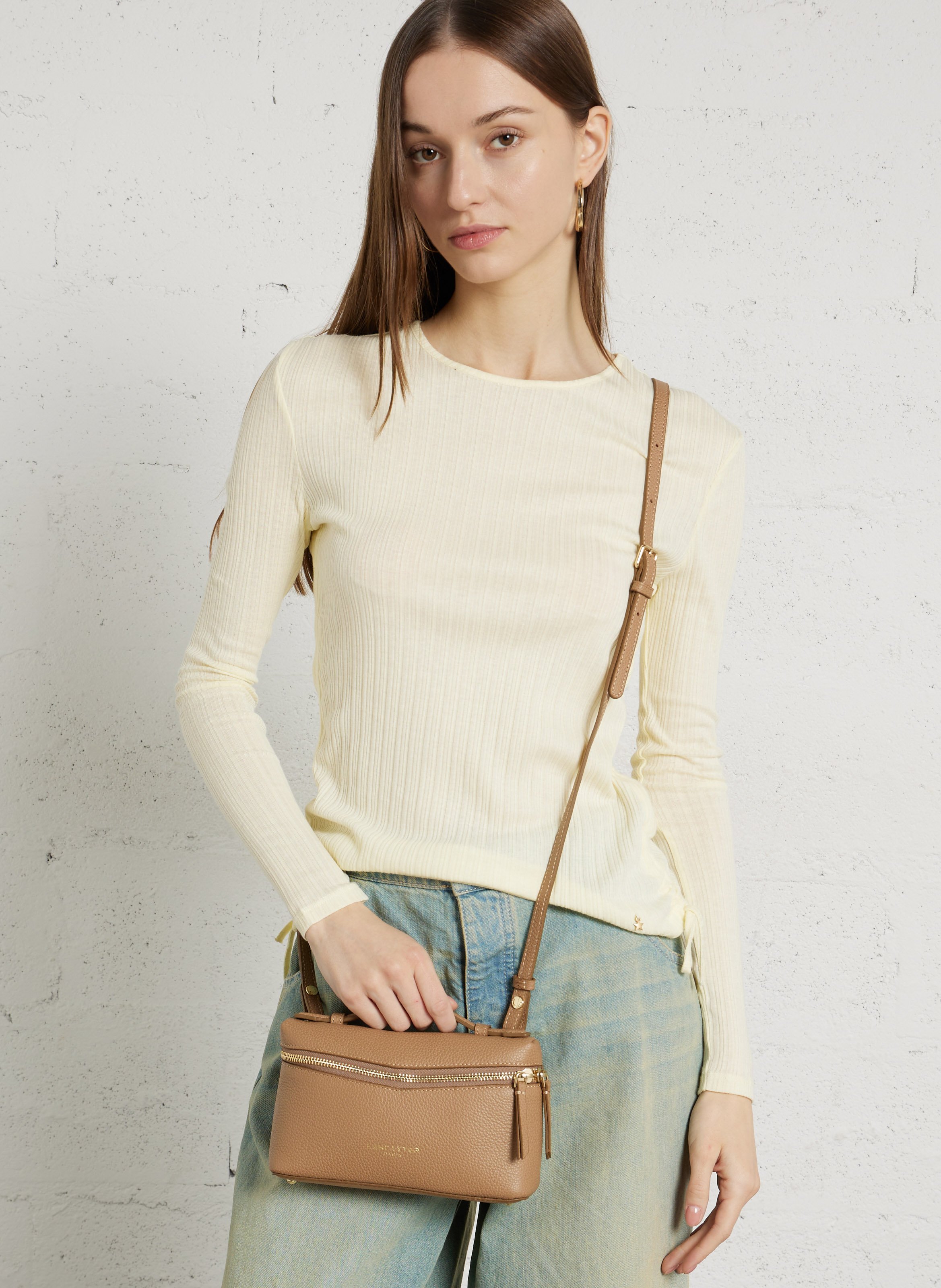 Sac bandoulière en cuir LANCASTER PARIS Beige