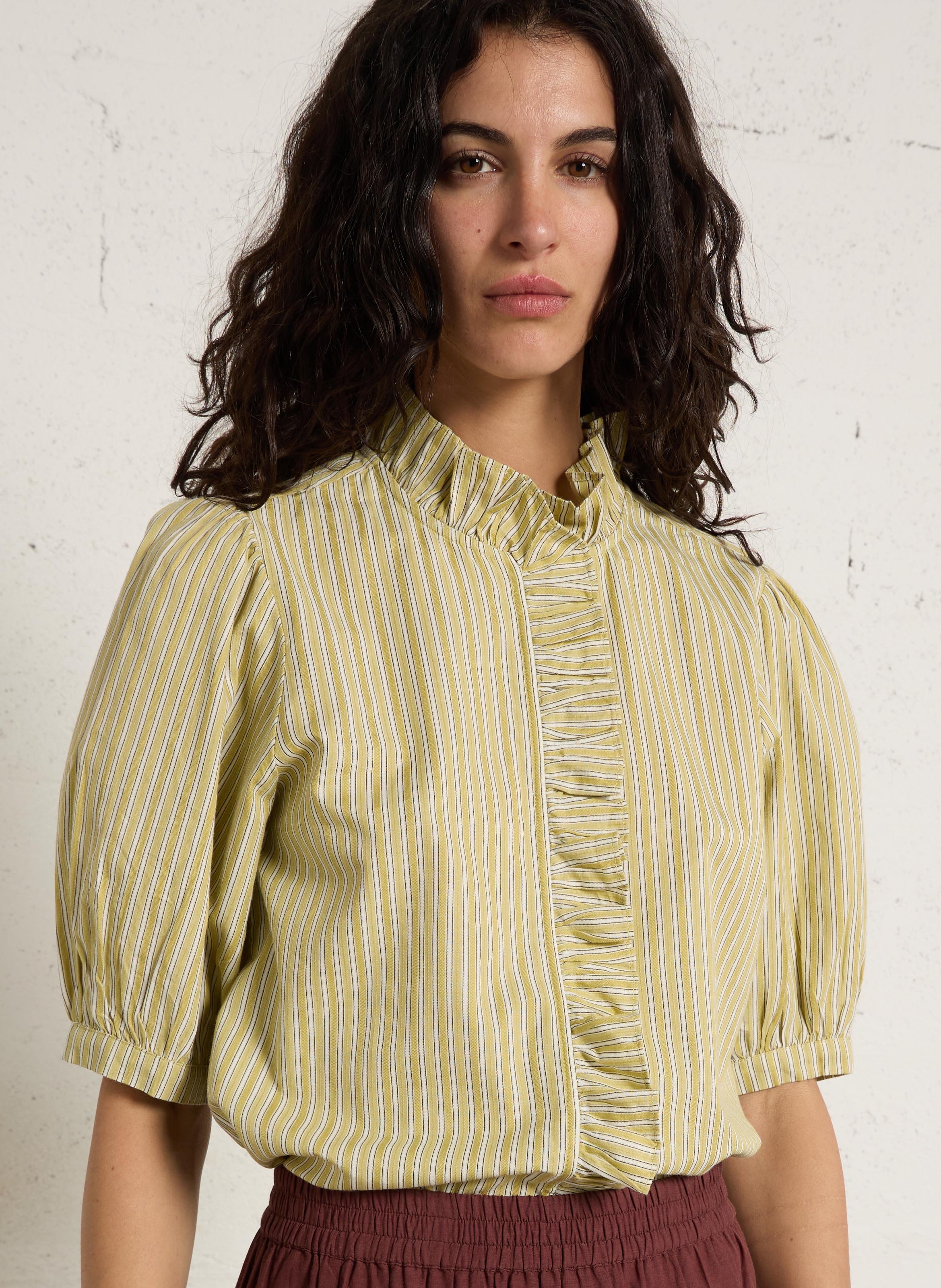 Gerade gestreiftes Hemd mit Volants PETITE MENDIGOTE Grun
