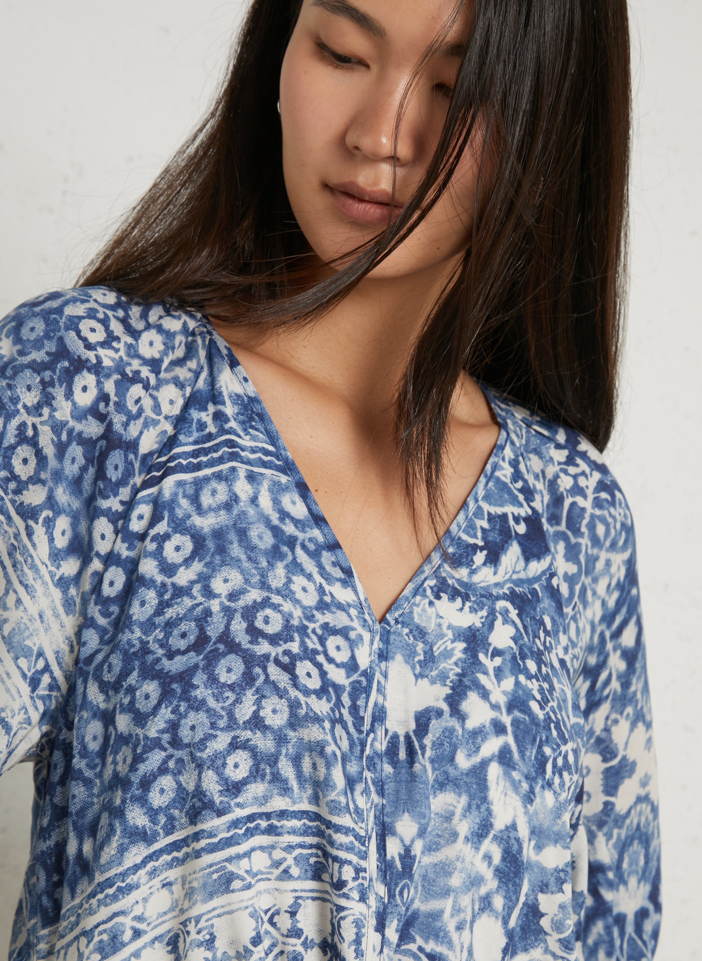 Short V-neck dress SUD EXPRESS Blue