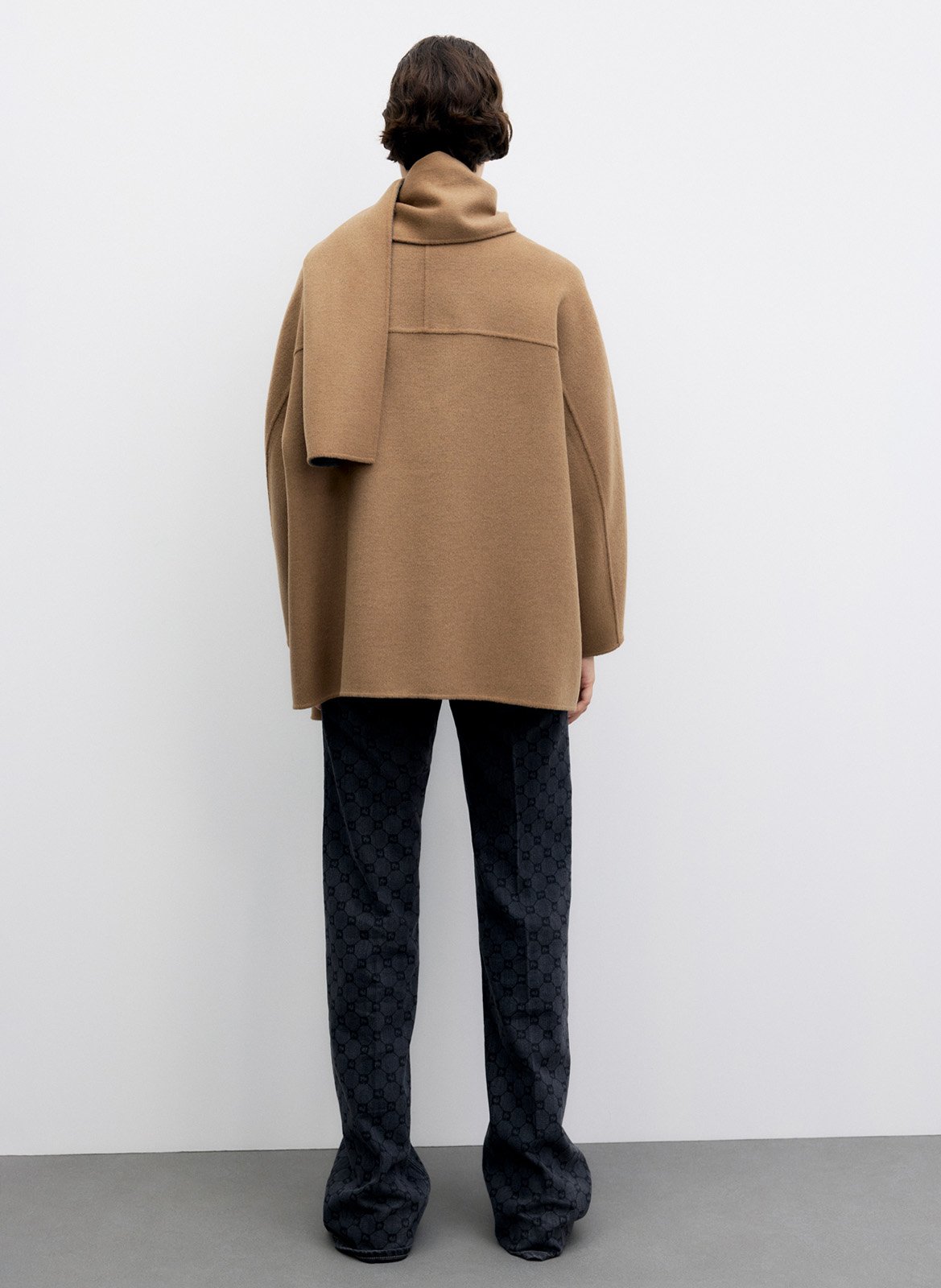 Weiter Mantel mit Wollschal GERARD DAREL Grau