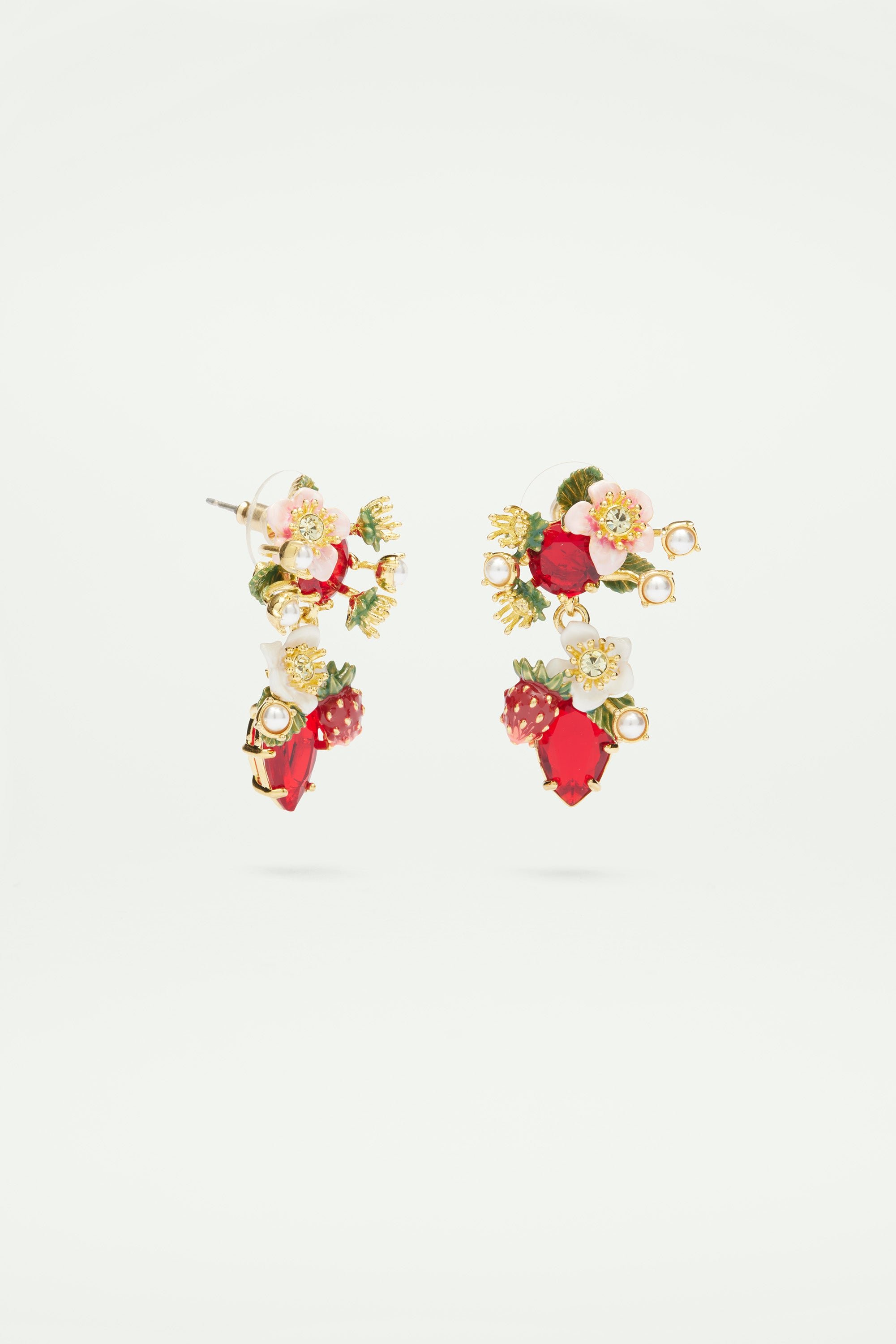 Boucles d'oreilles tiges fraises des bois et fleurs de fraisiers LES NEREIDES Multicolore