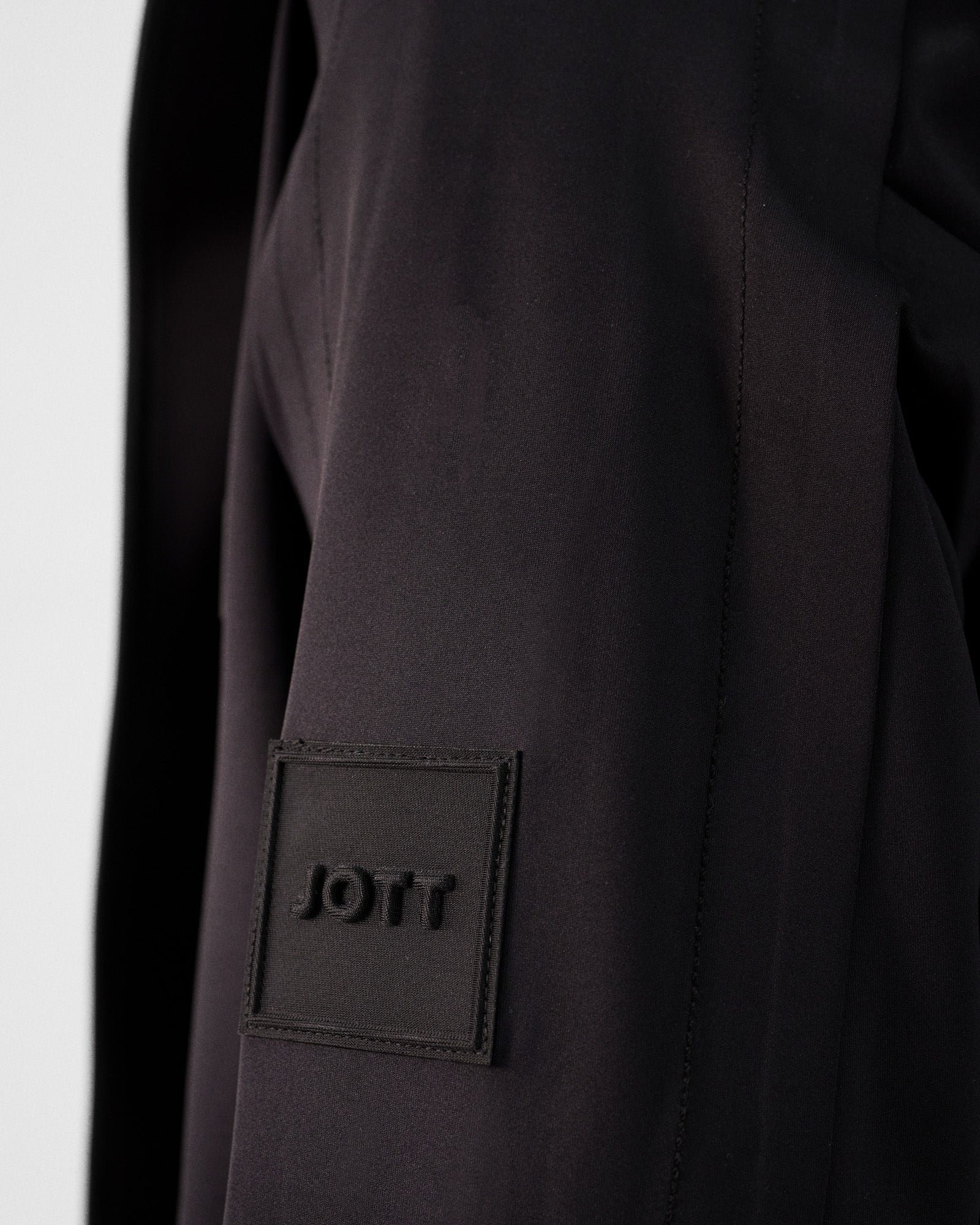 'Ernest' two-tone 'oversize' jacket JOTT Black