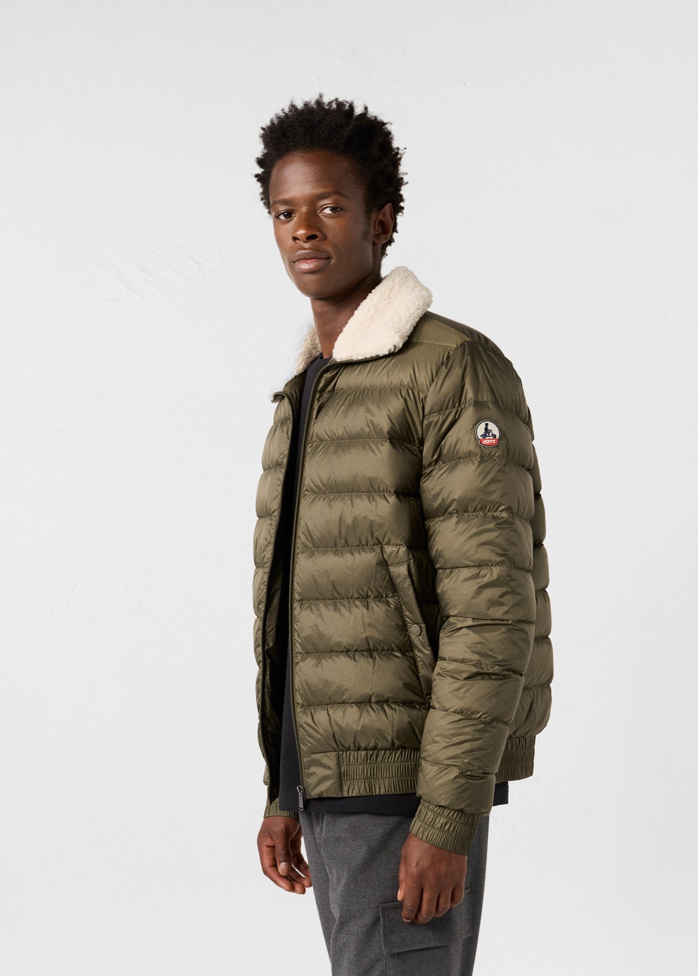 Chuck aviator puffer jacket JOTT Green