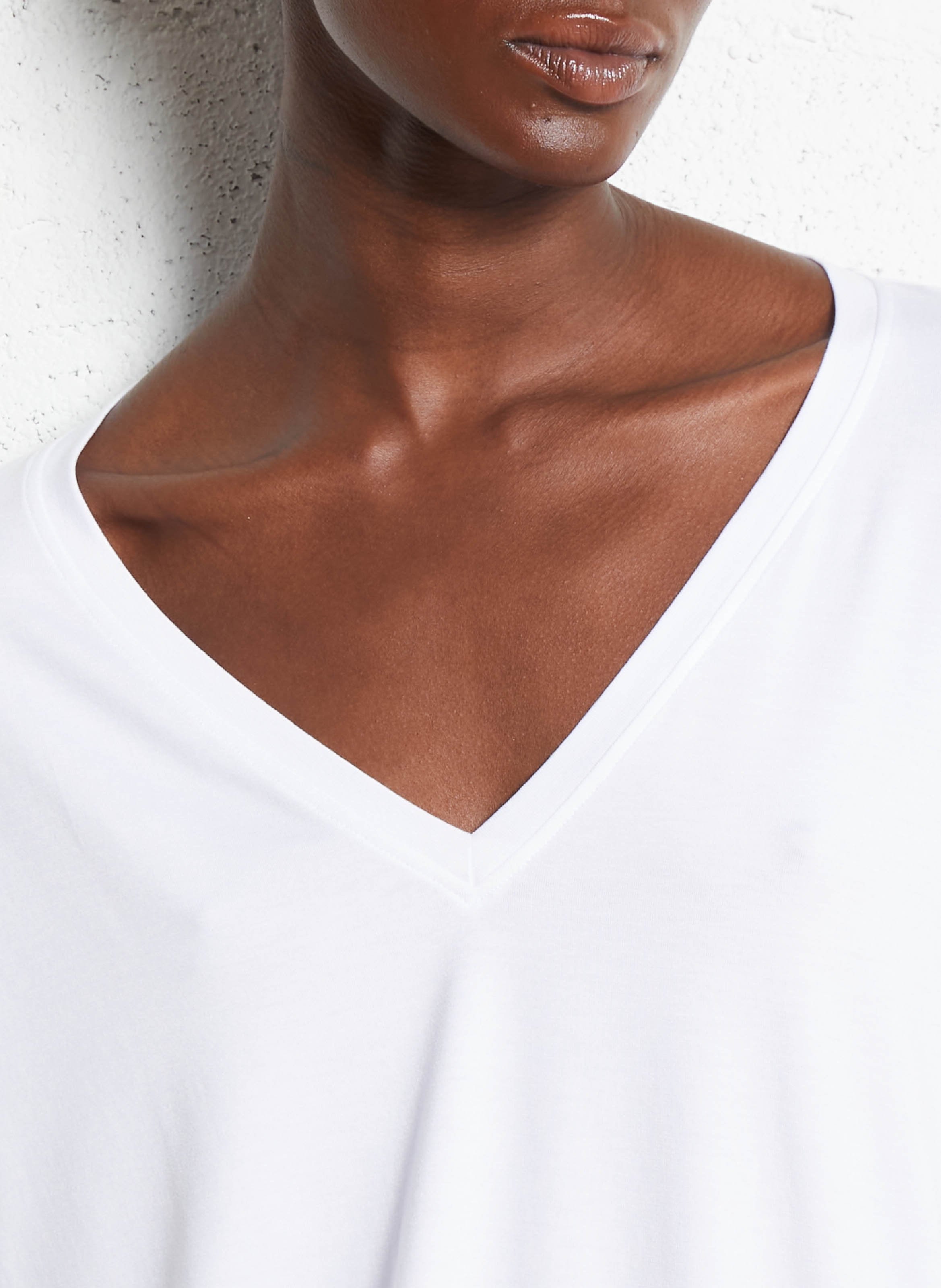 Tee-shirt droit col V MAJESTIC FILATURES Blanc