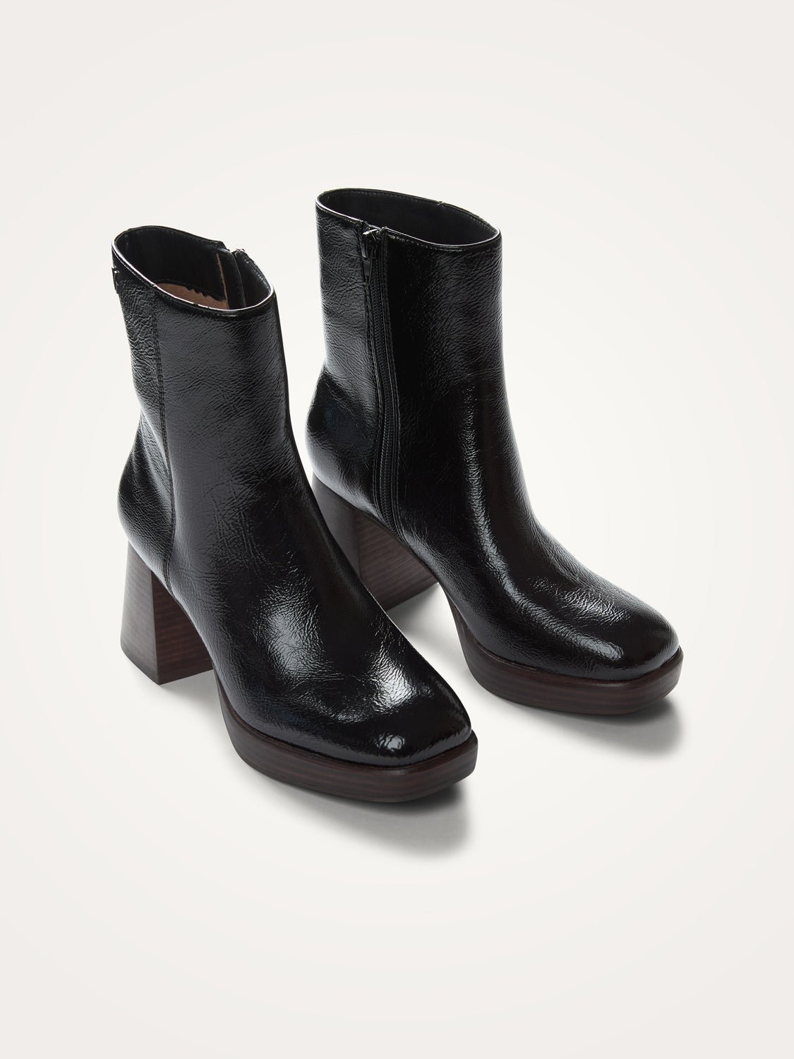 Ankle boots with heel VANESSA WU Black