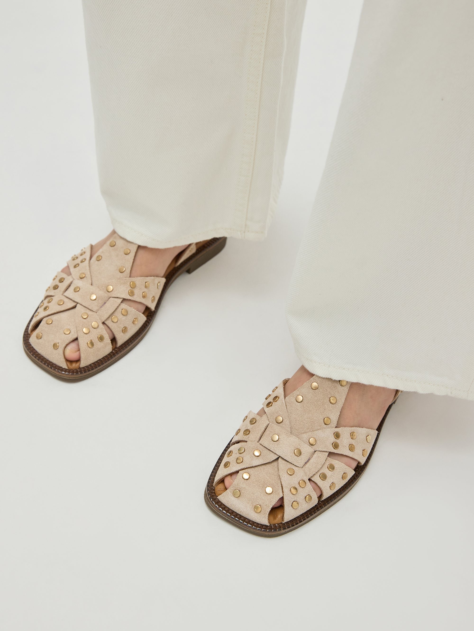 Flat studded suede sandals with wide crisscross straps VANESSA WU Beige