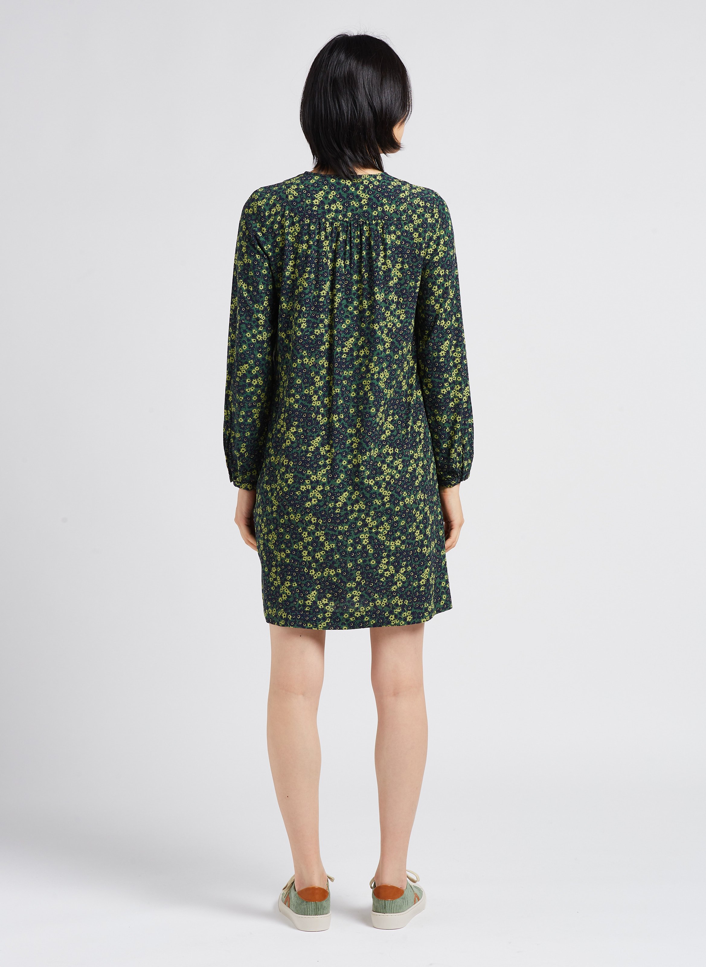 Korte Jurk Met Ronde Hals En Print Verde Bosque Nice Things