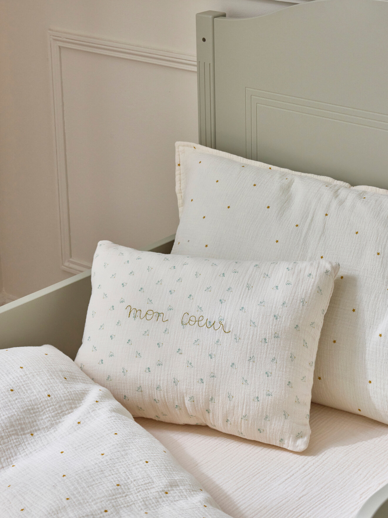 Coussin "mon coeur" en gaze de coton hirondelles CYRILLUS Beige