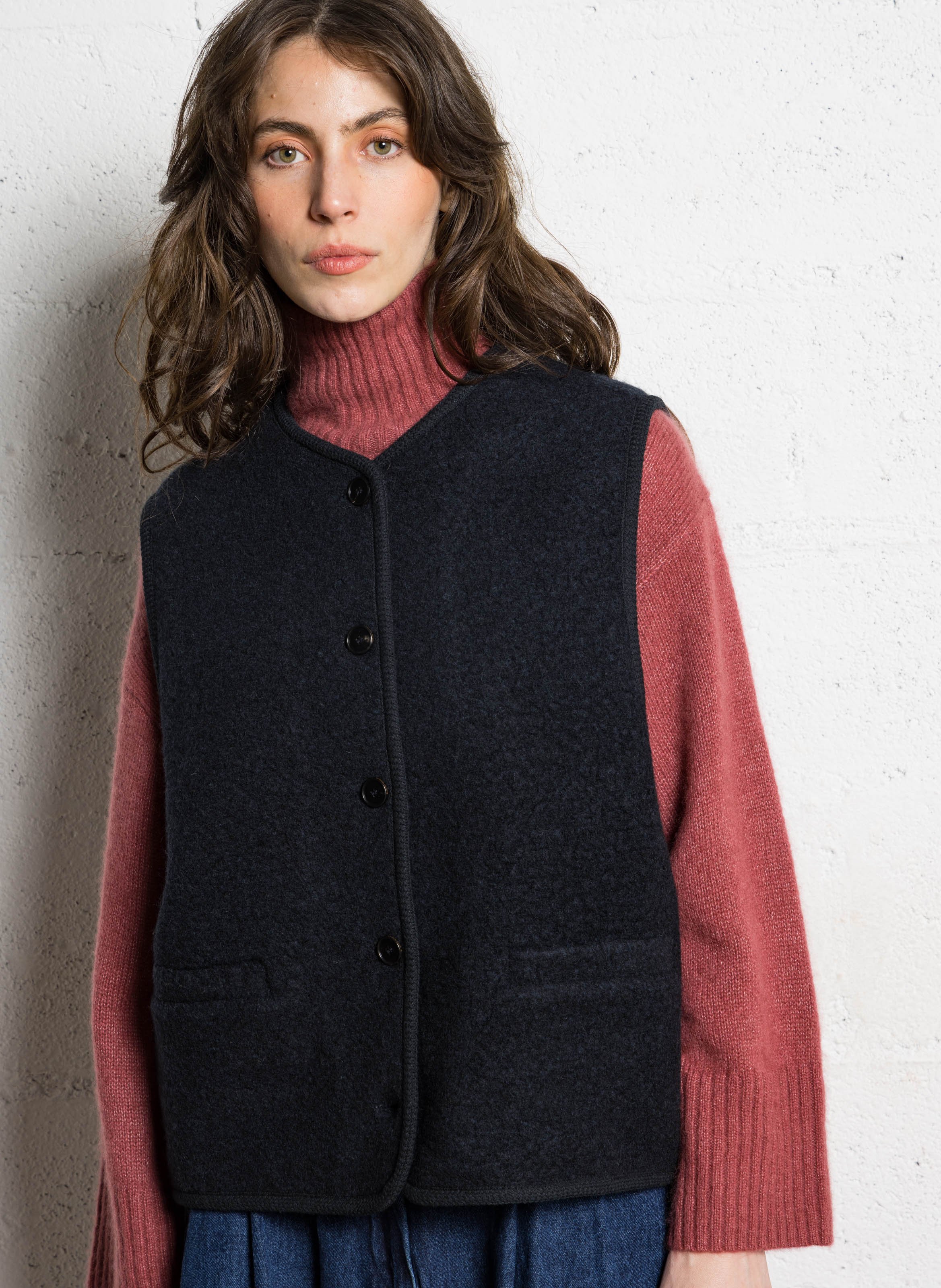 Strickjacke aus Woll-Mix mit Rundhalsausschnitt RUE DE TOKYO