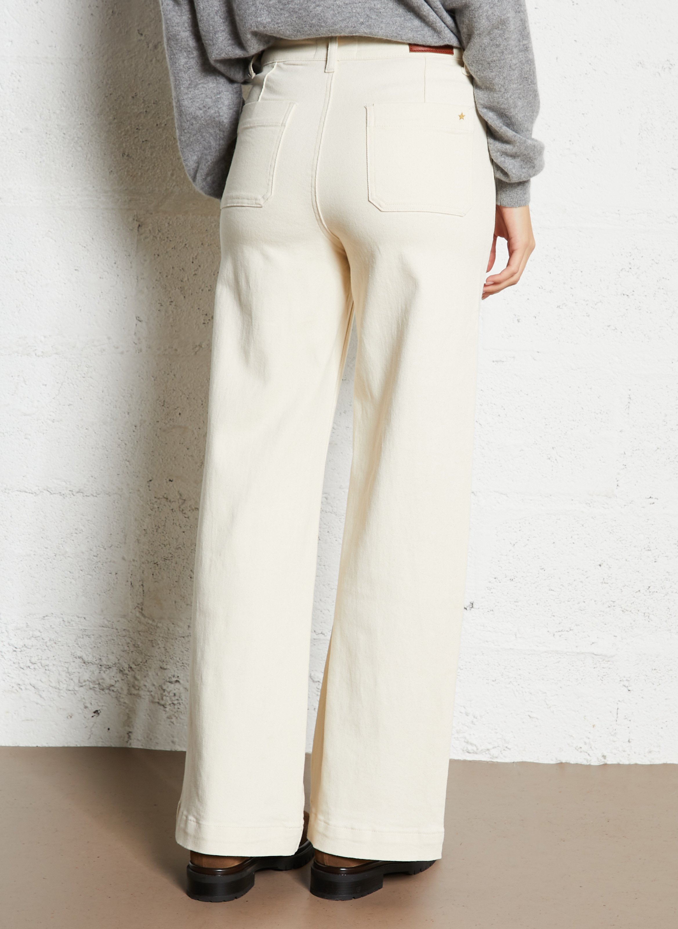 Flared High Waist Jeans aus Baumwoll-Mix LA PETITE ETOILE Weiss
