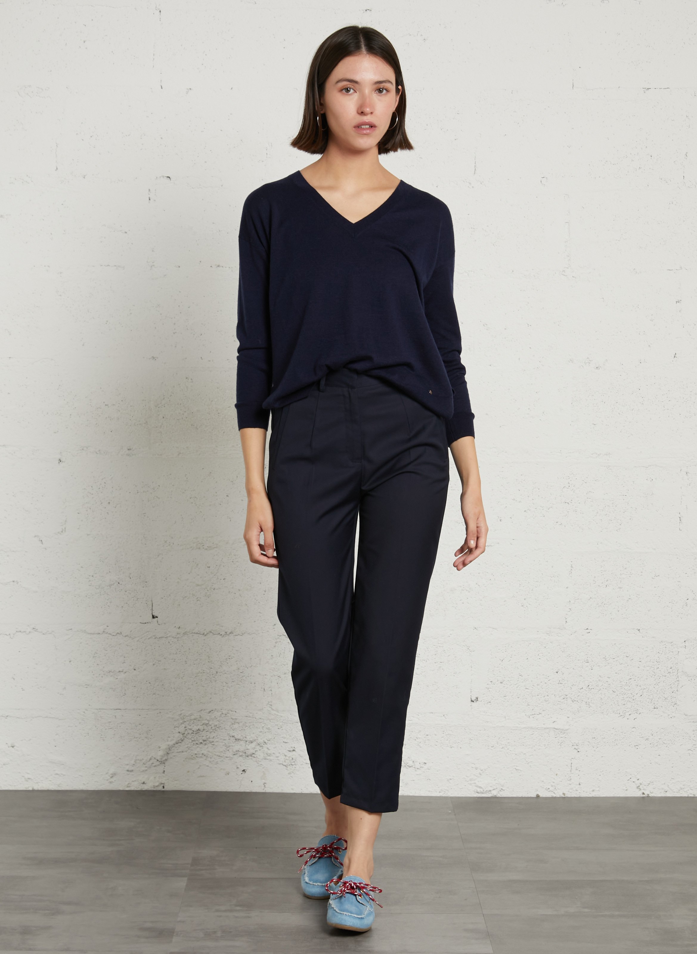 Straight V-neck sweater with tie LA PETITE ETOILE Blue