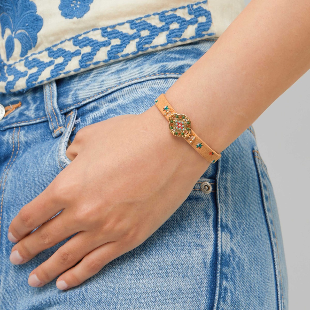 Bracelet with magnetic clasp HIPANEMA Brown