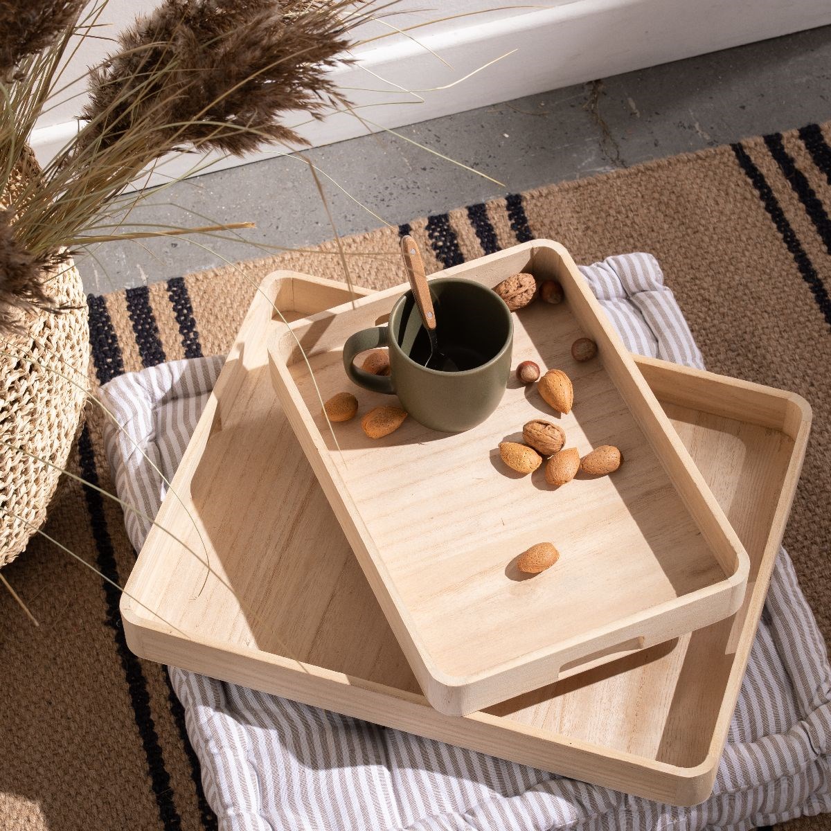 Set of 2 round wooden trays FACTORY Beige