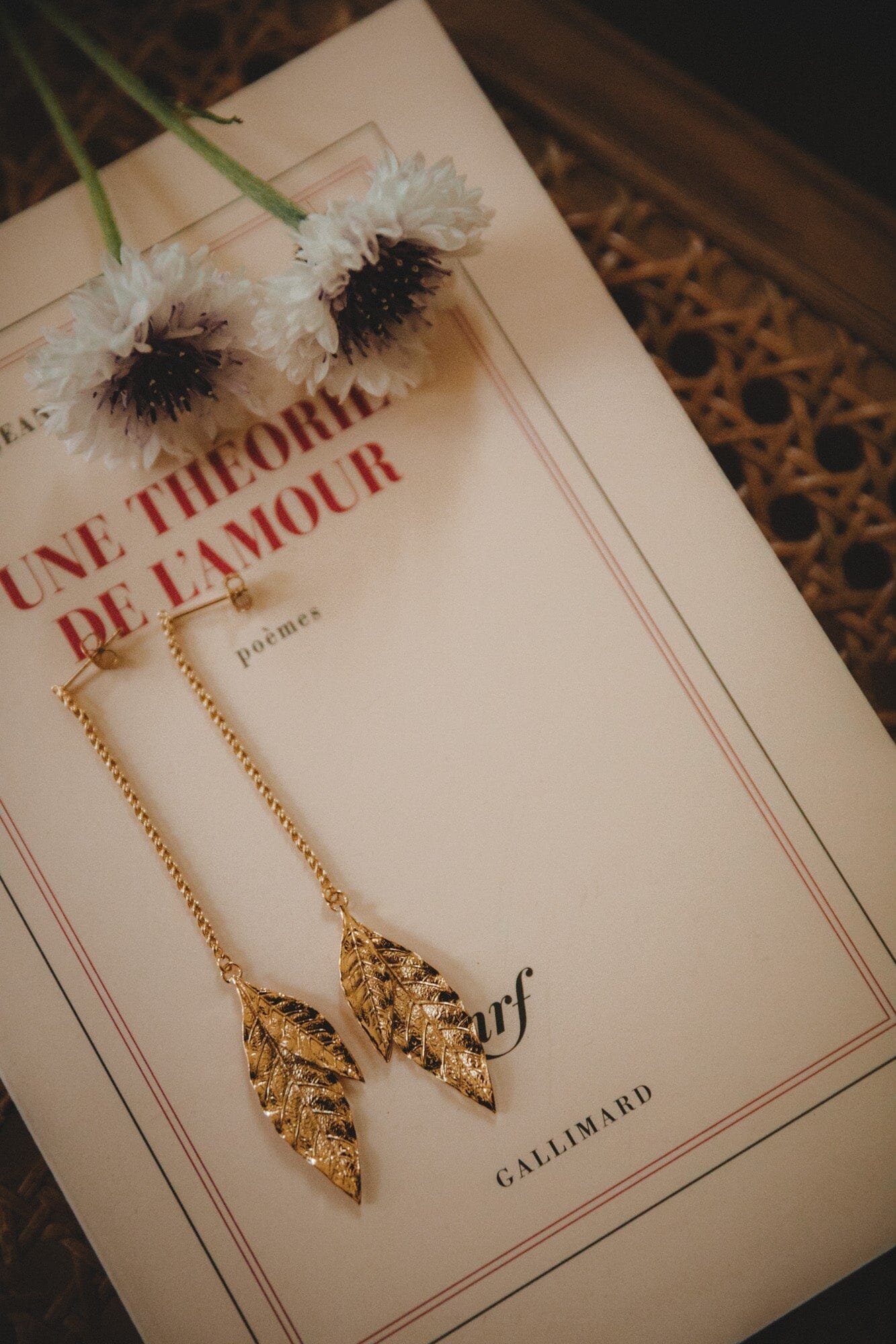 Silver-plated hanging leaf earrings MONSIEUR SIMONE Golden