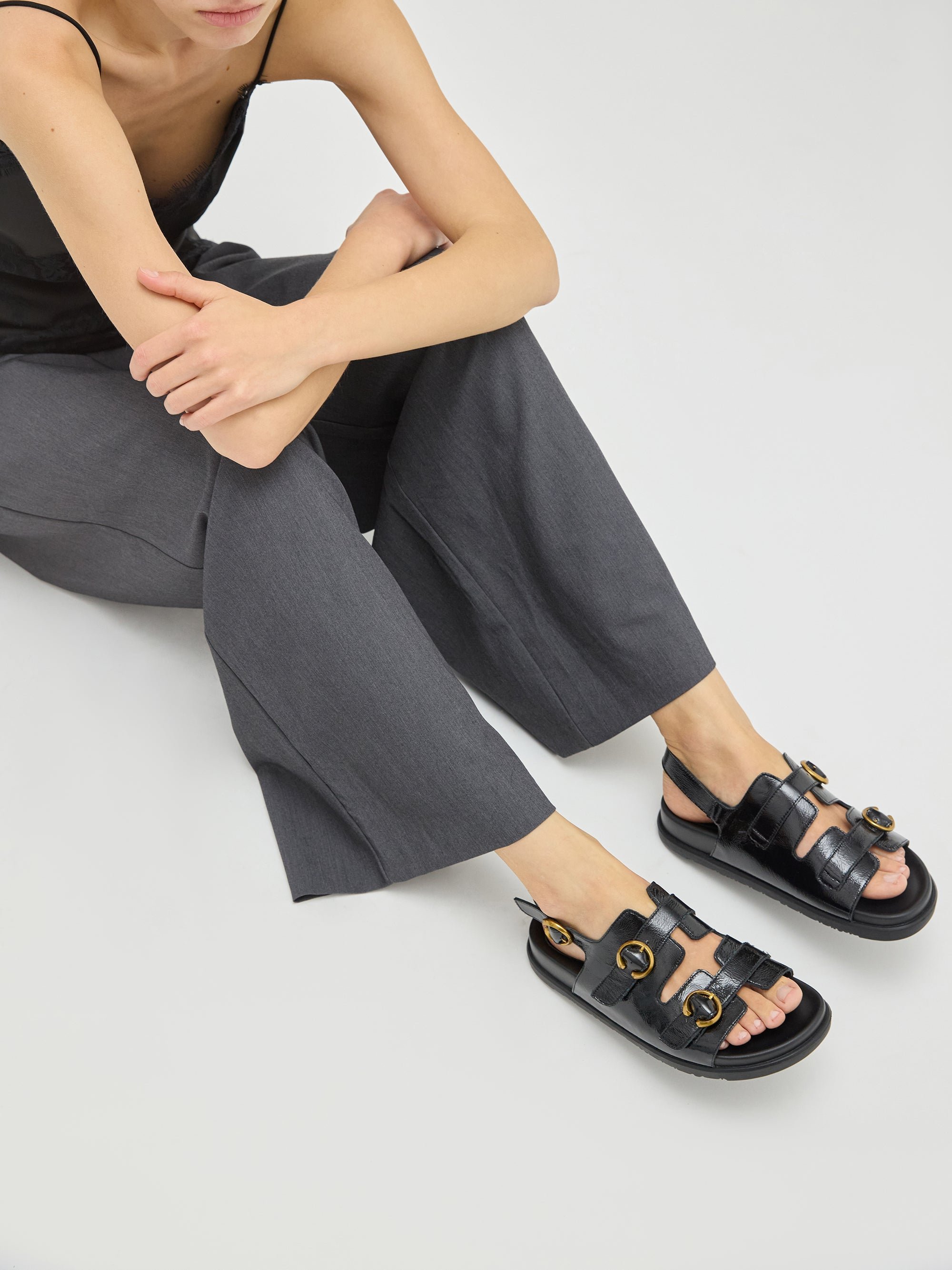 Leopard print flat sandals with strap VANESSA WU Black