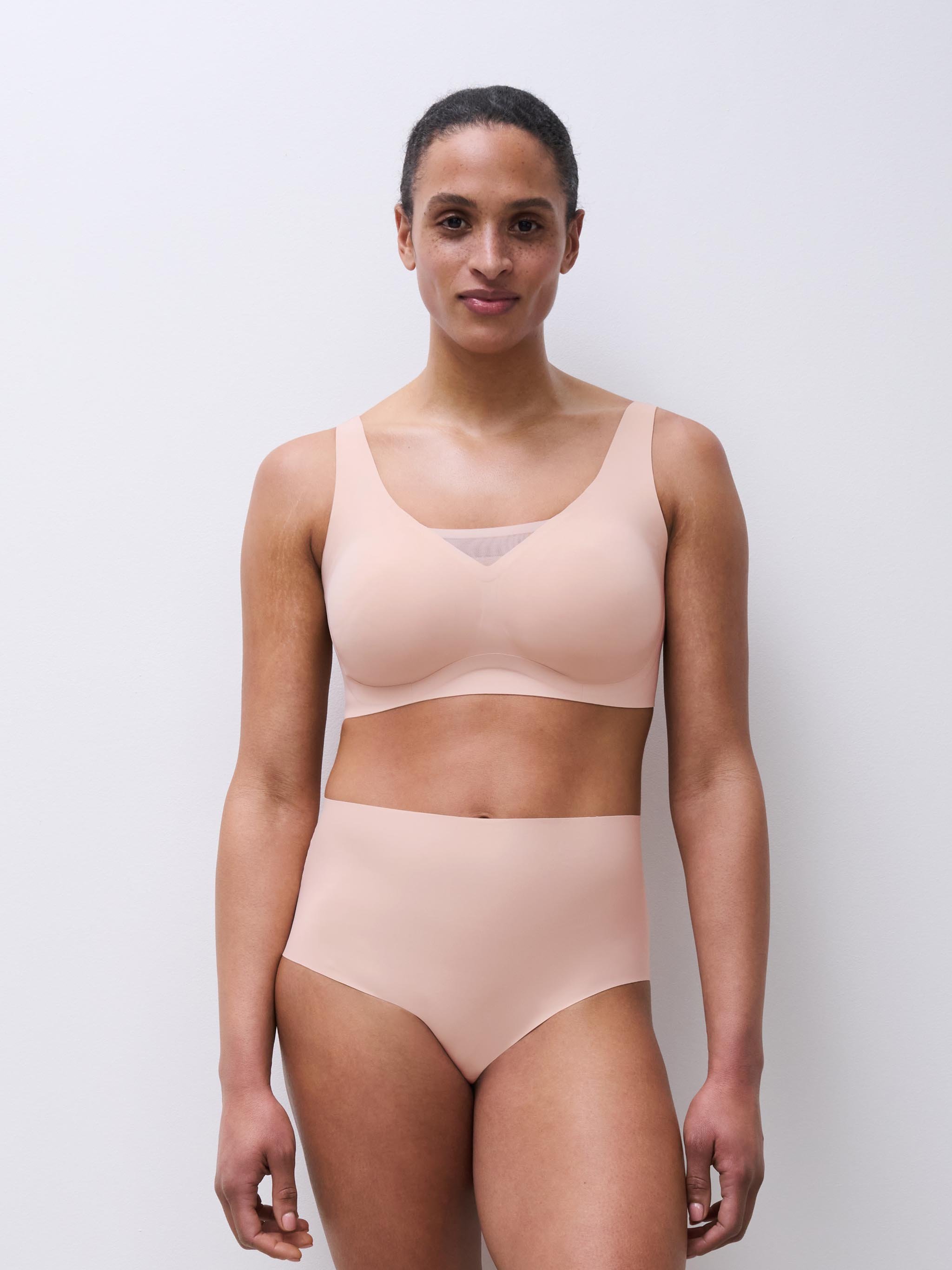 High-waisted panties CHANTELLE Beige