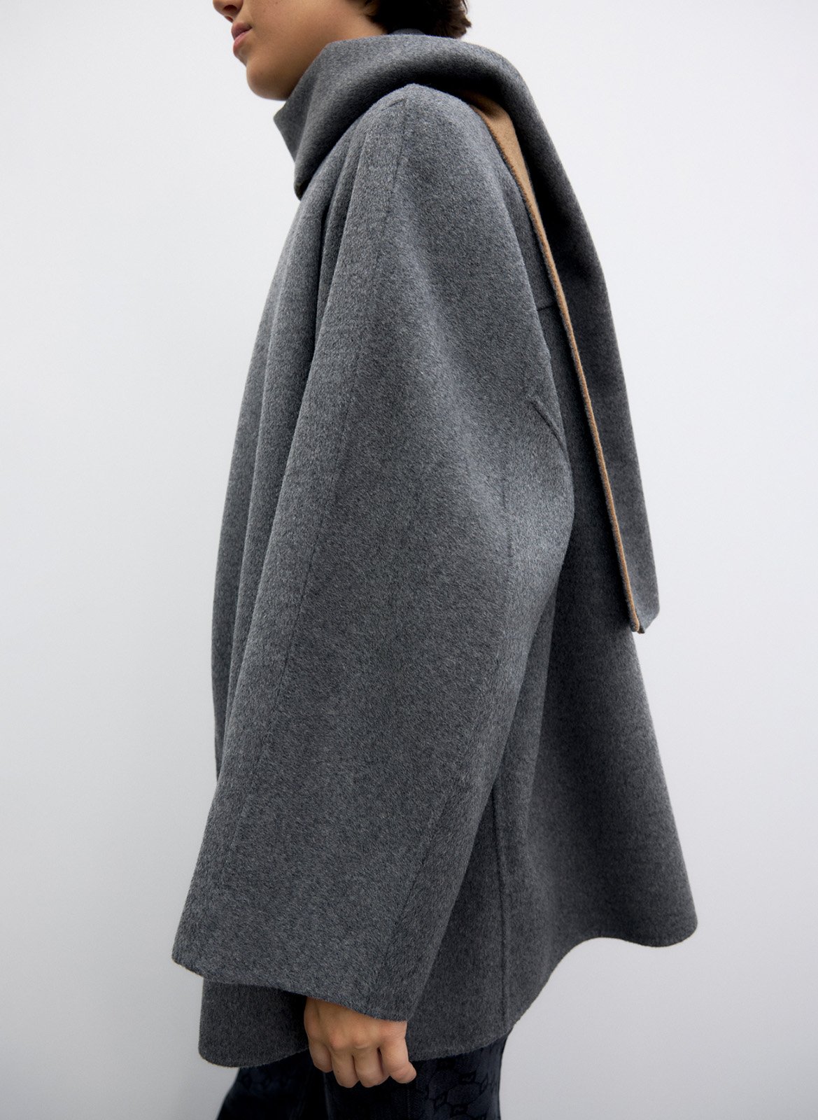Weiter Mantel mit Wollschal GERARD DAREL Grau
