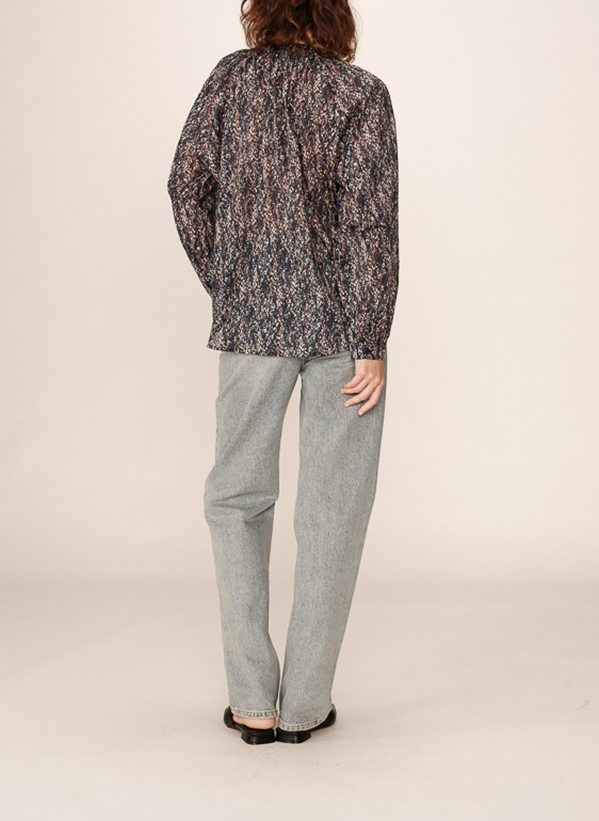 V-neck buttoned patterned blouse Blue