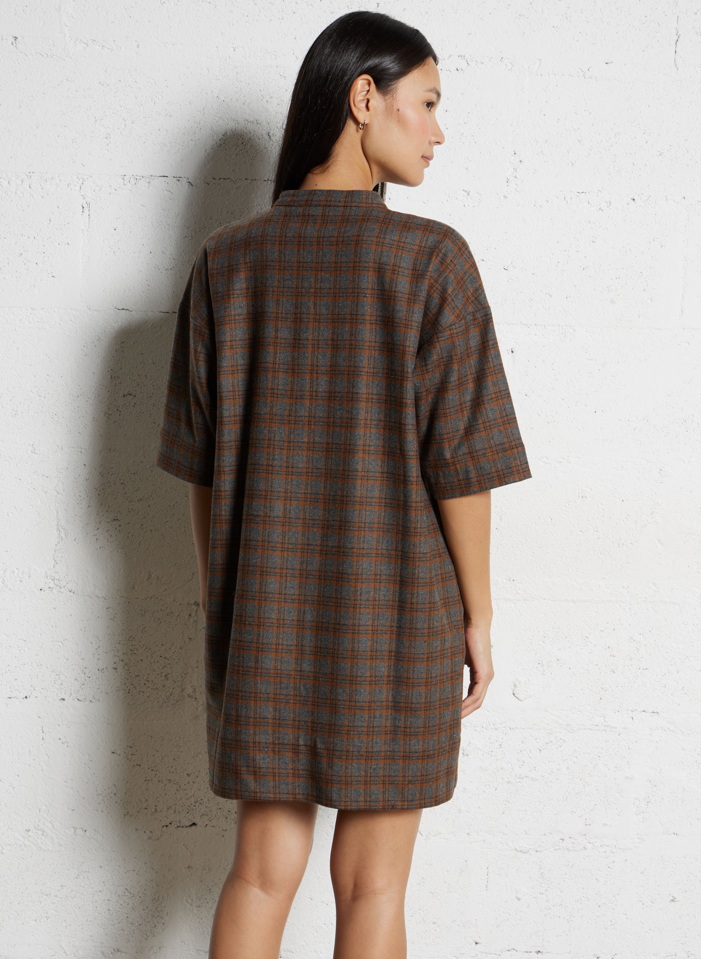 Robe courte col rond en laine mélangée BELLEPIECE Beige