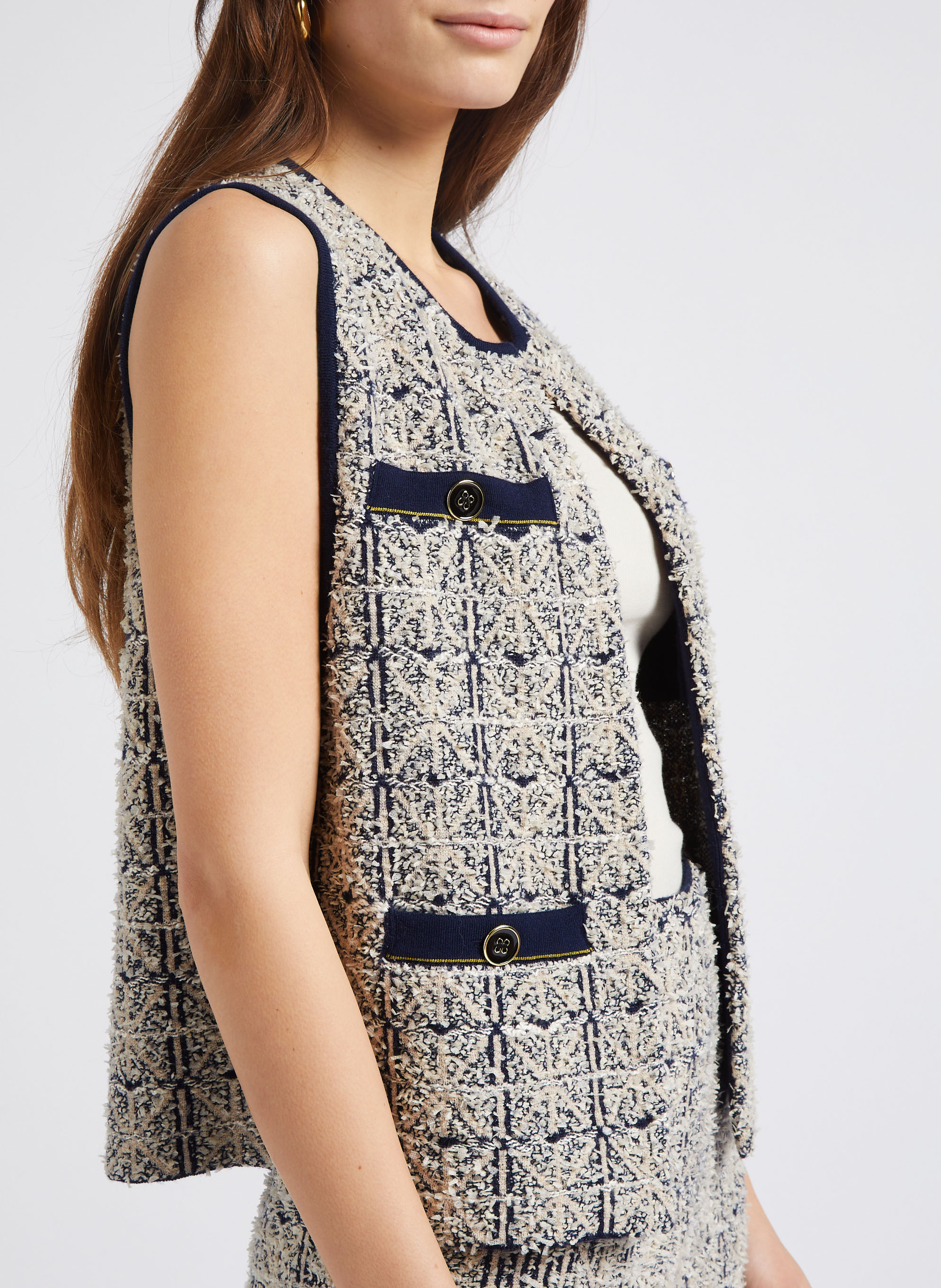 Gerade geschnittene Strickjacke aus Wollmix MES DEMOISELLES Schwarz