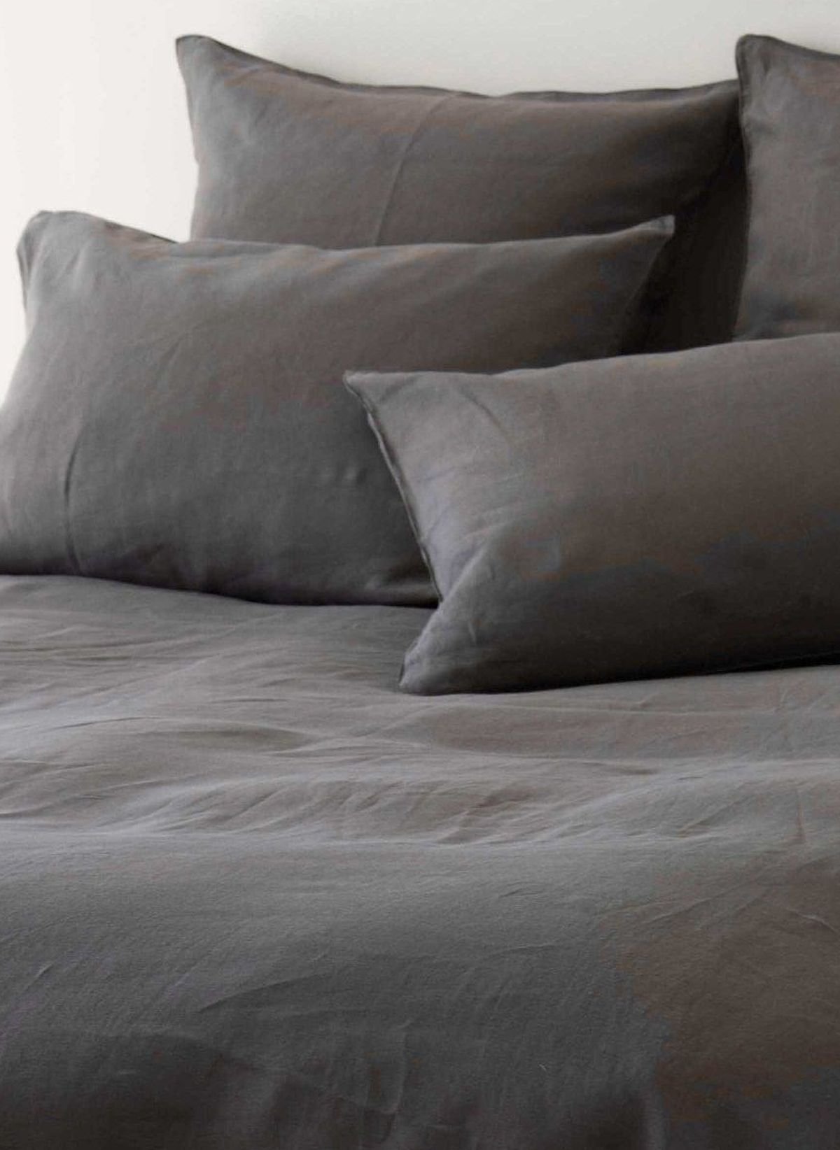 Solid washed linen pillowcase TODAY LINGE DE MAISON Grey
