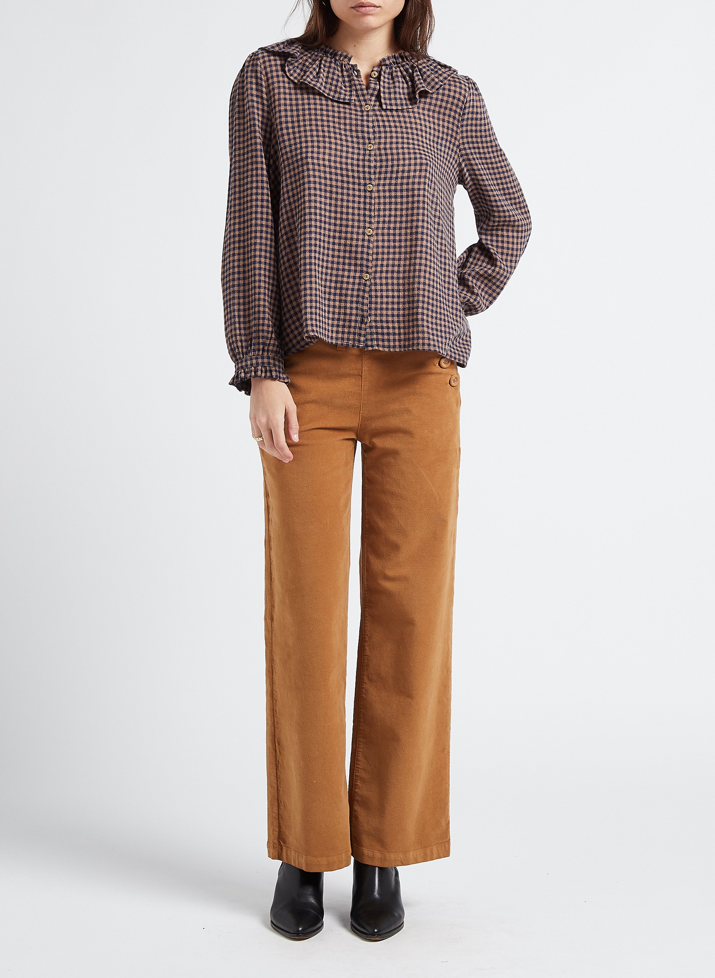 Gerade geschnittene Baumwollhose in Samt-Optik Braun