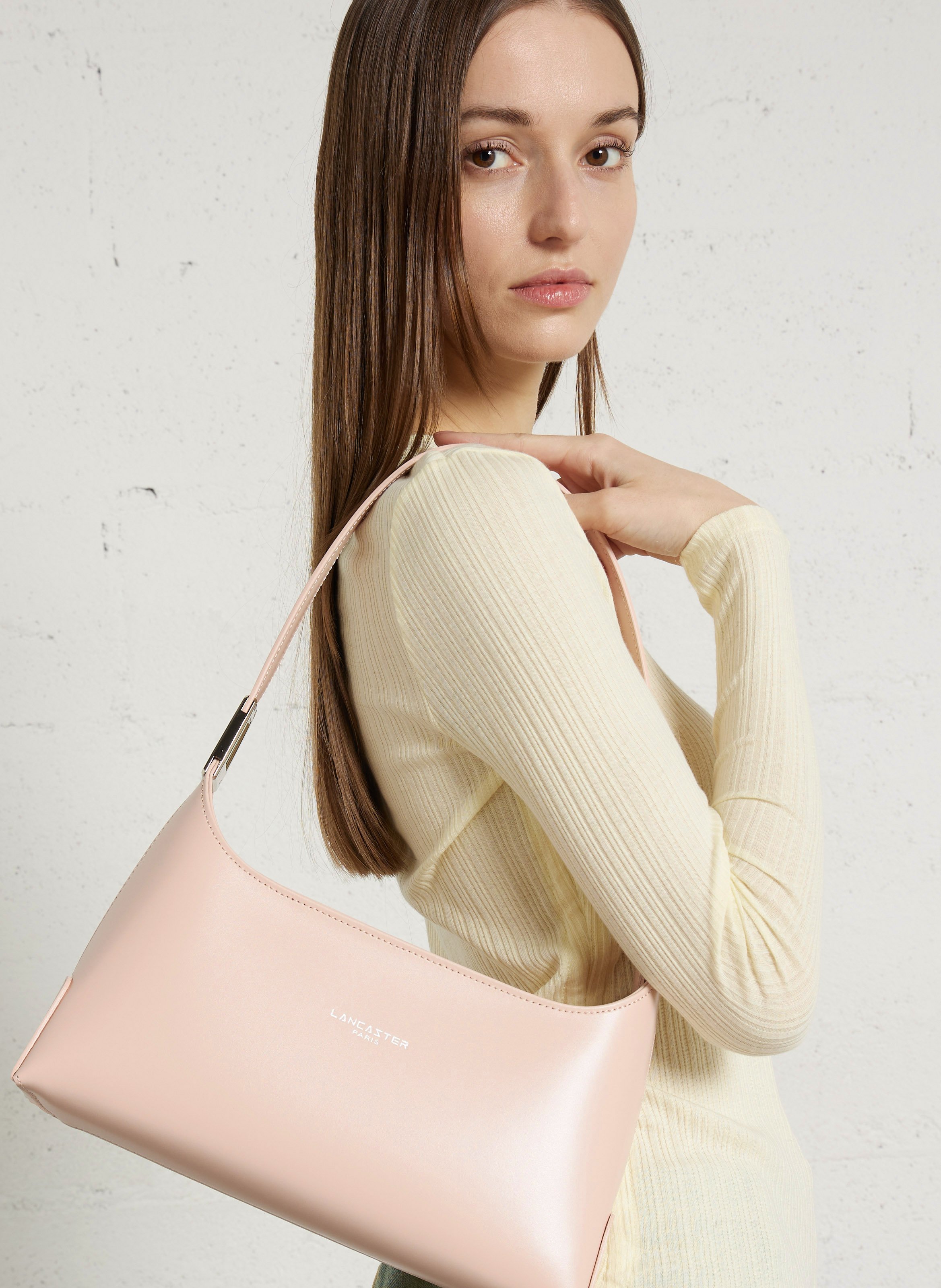 Sac porté épaule en cuir LANCASTER PARIS Rose