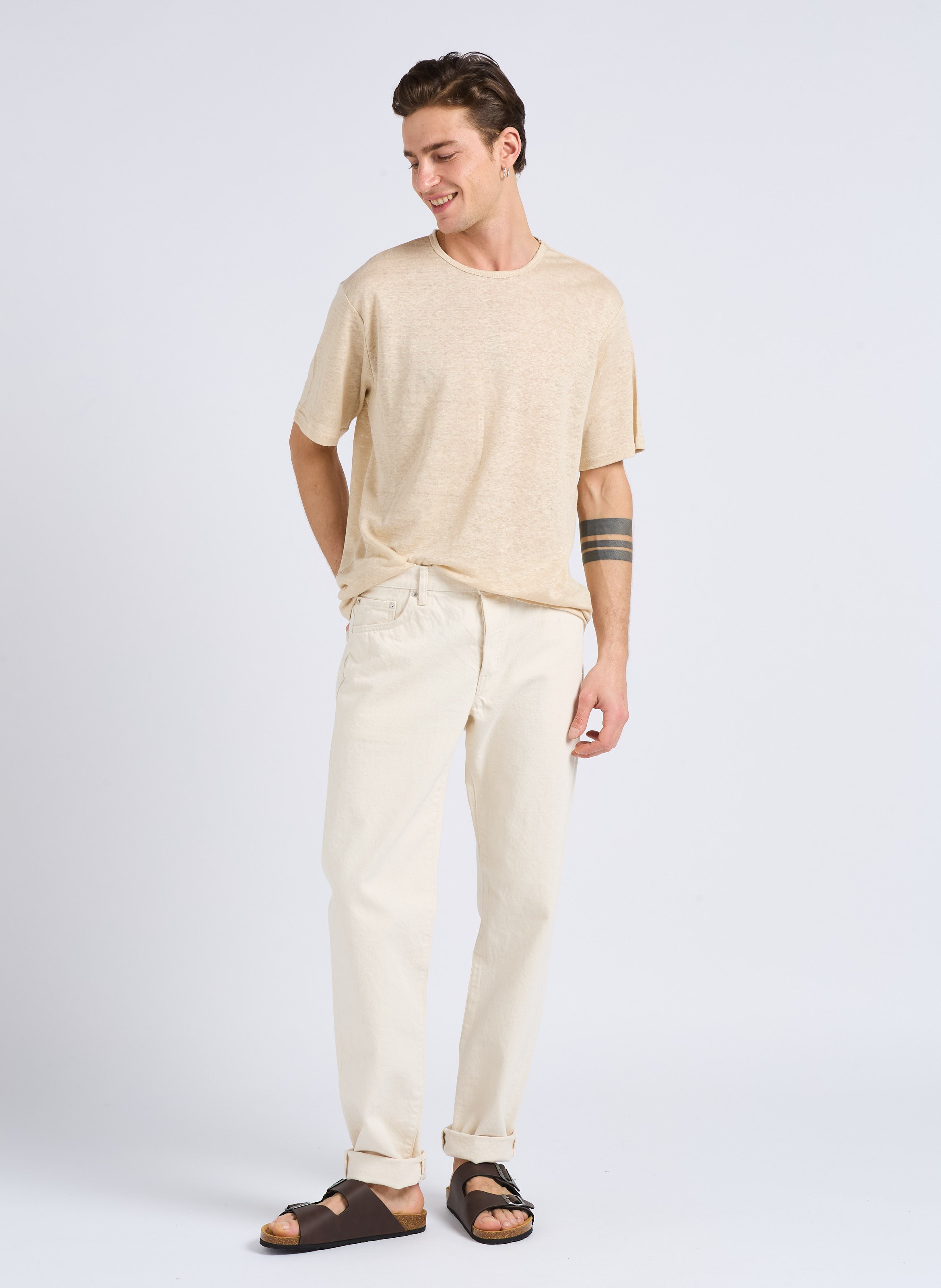 Regular-fit, katoenen jeans met toelopende pijpen - Look 2