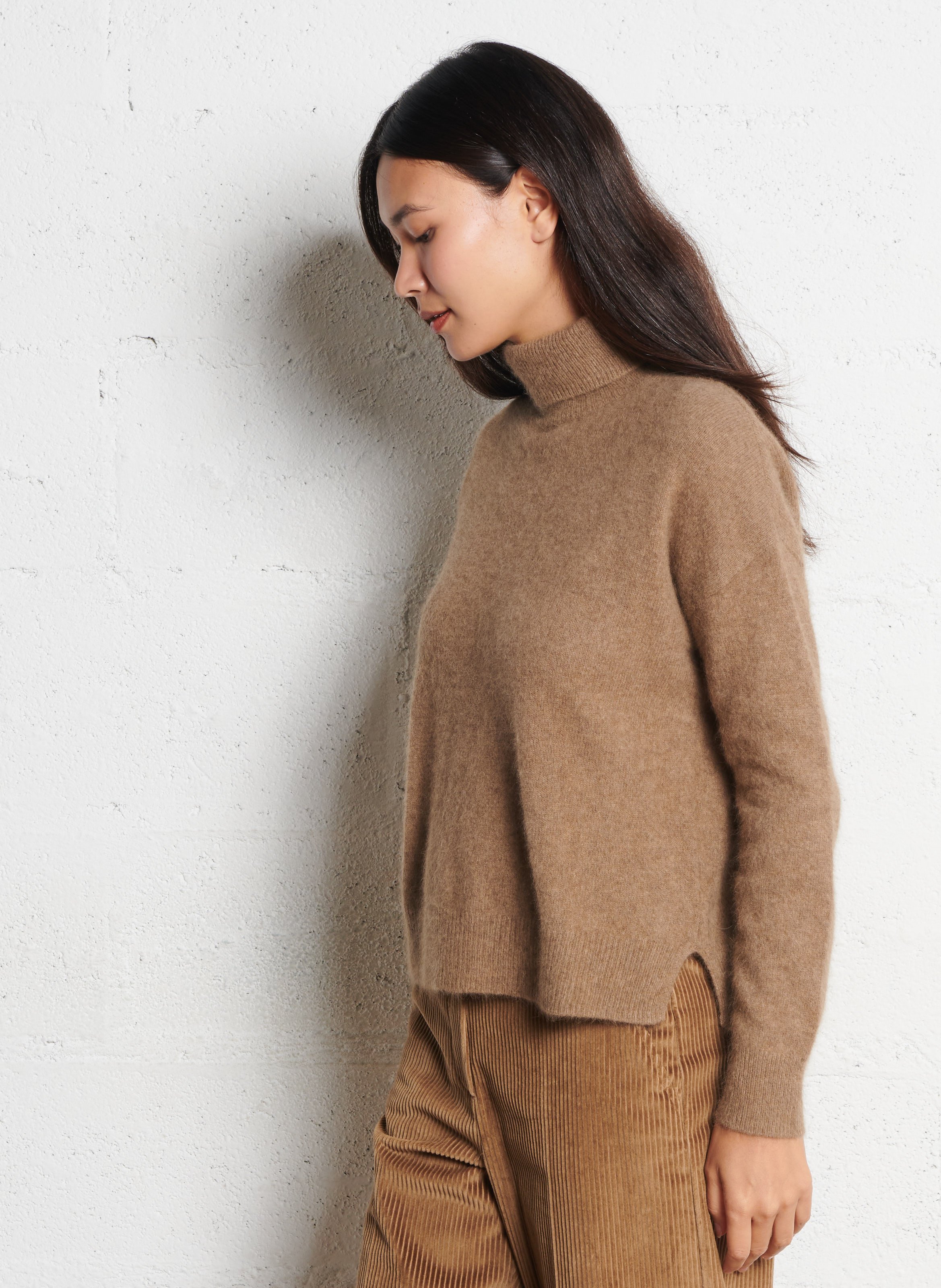 Col roulé ample en laine mélangée MAJESTIC FILATURES Beige