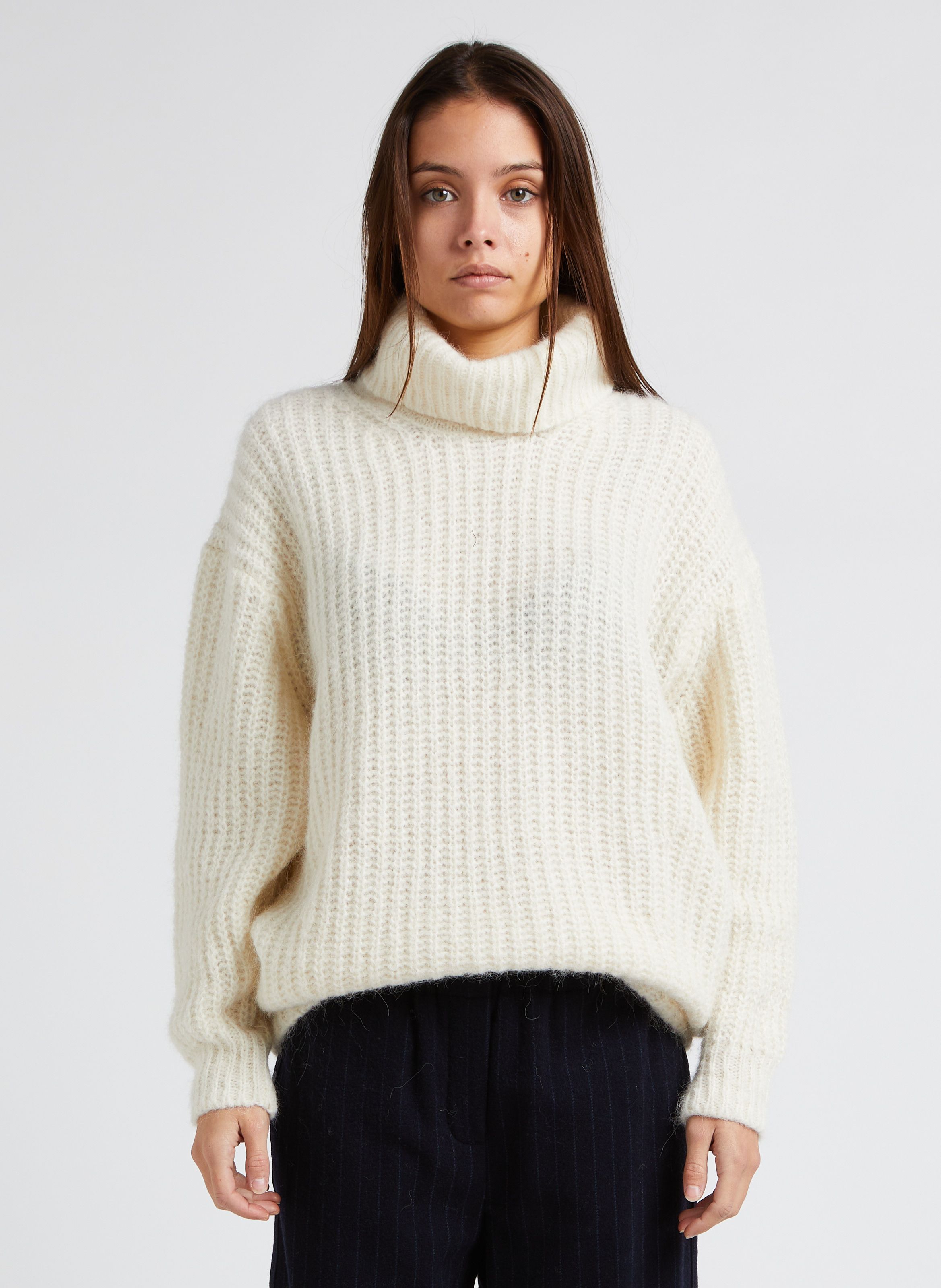 Pull oversize col roul en laine m lang e Blanc