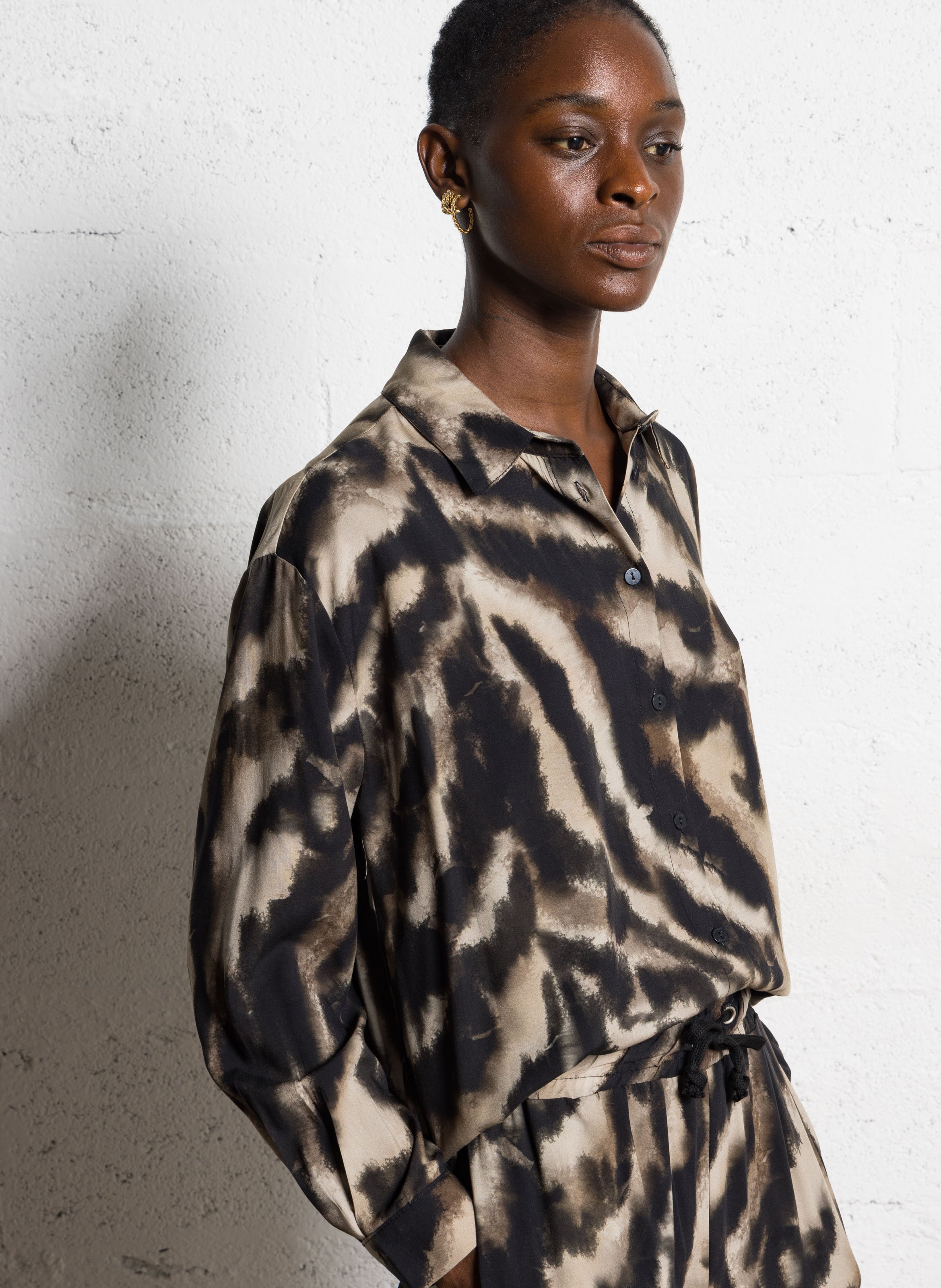 Chemise oversize col classique fluide PLEASE Beige