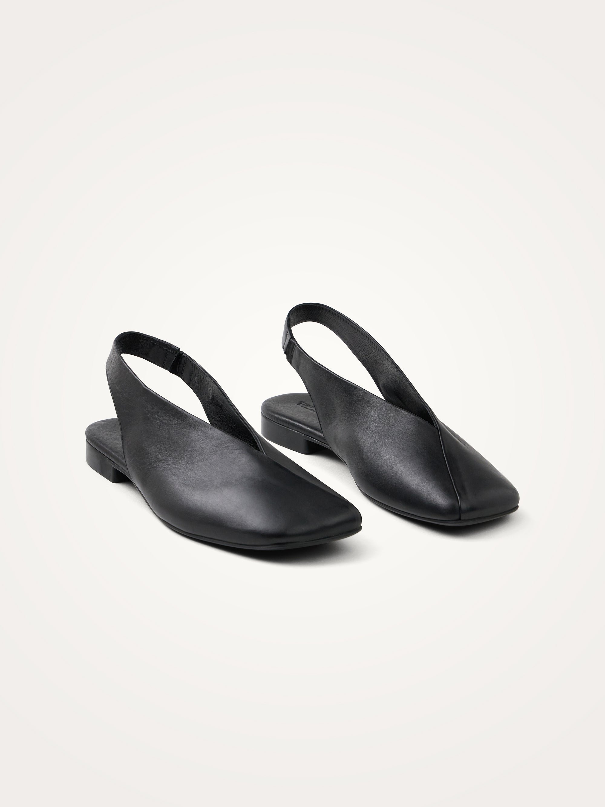 Square-toe slingback ballet flats VANESSA WU Black