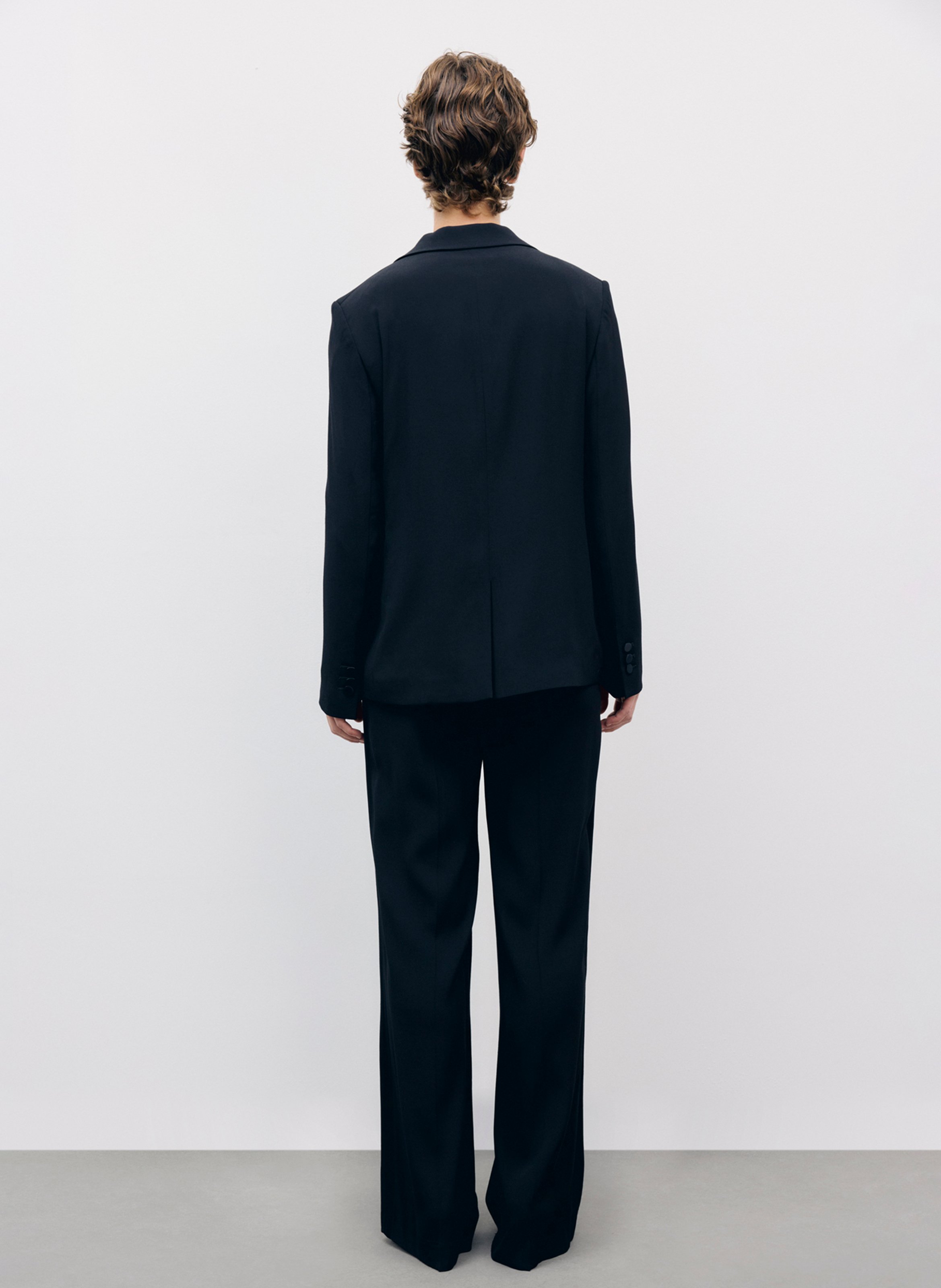 Einfarbiger, gerader Smoking-Blazer mit Reverskragen GERARD DAREL Schwarz