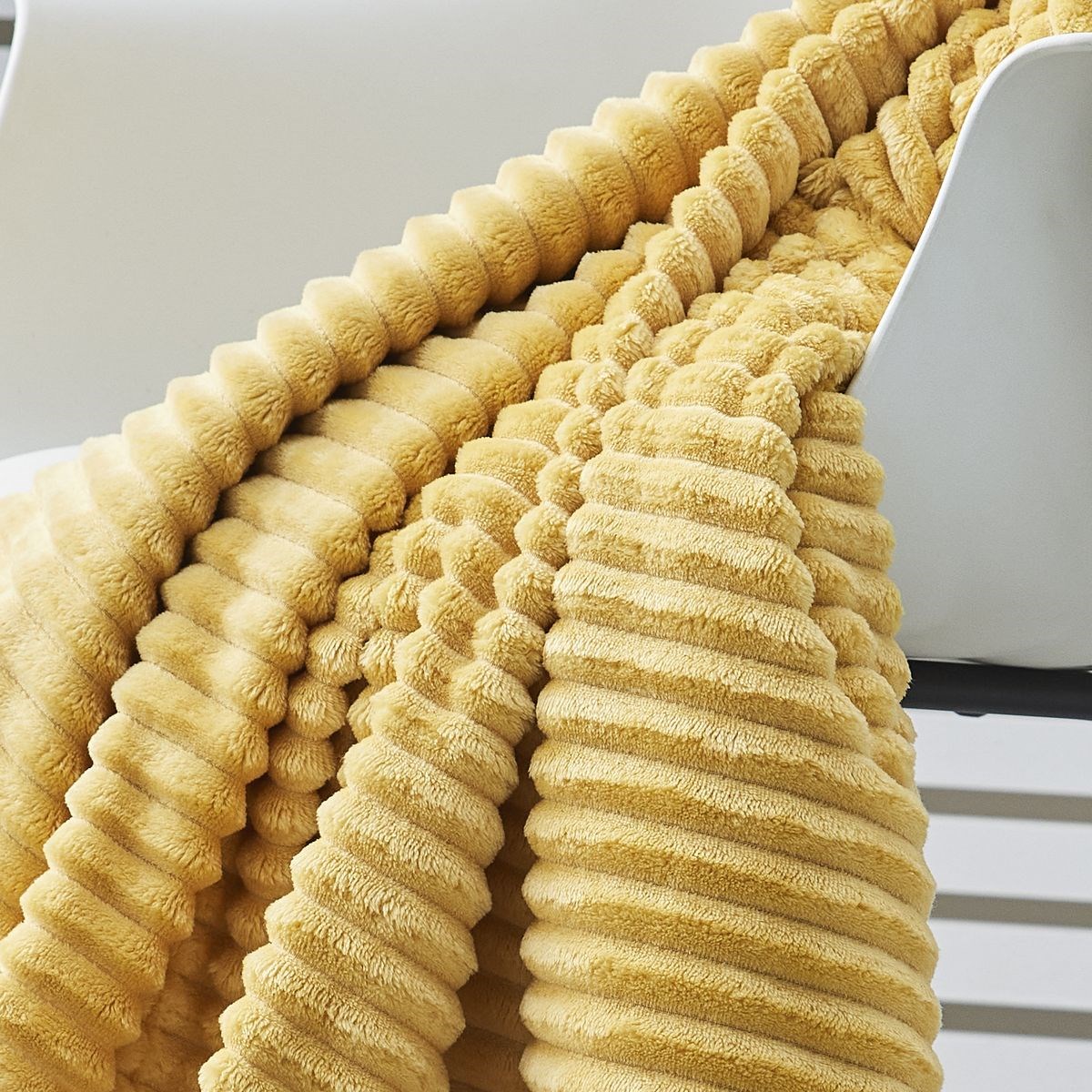 Plain ribbed throw TODAY LINGE DE MAISON Yellow