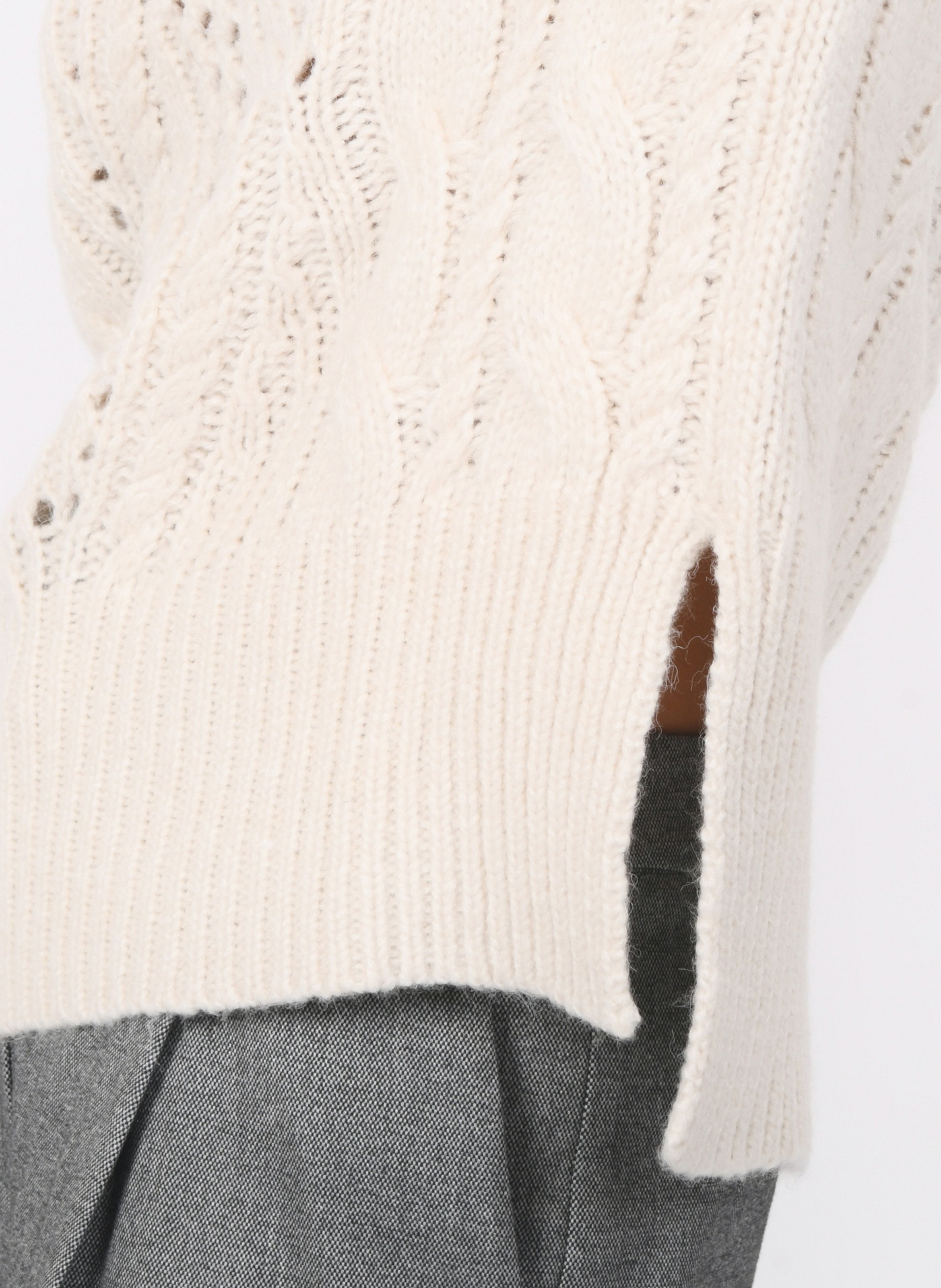 Oversize Strickpullover mit Stehkragen und Zopfmuster KOOKAI Weiss