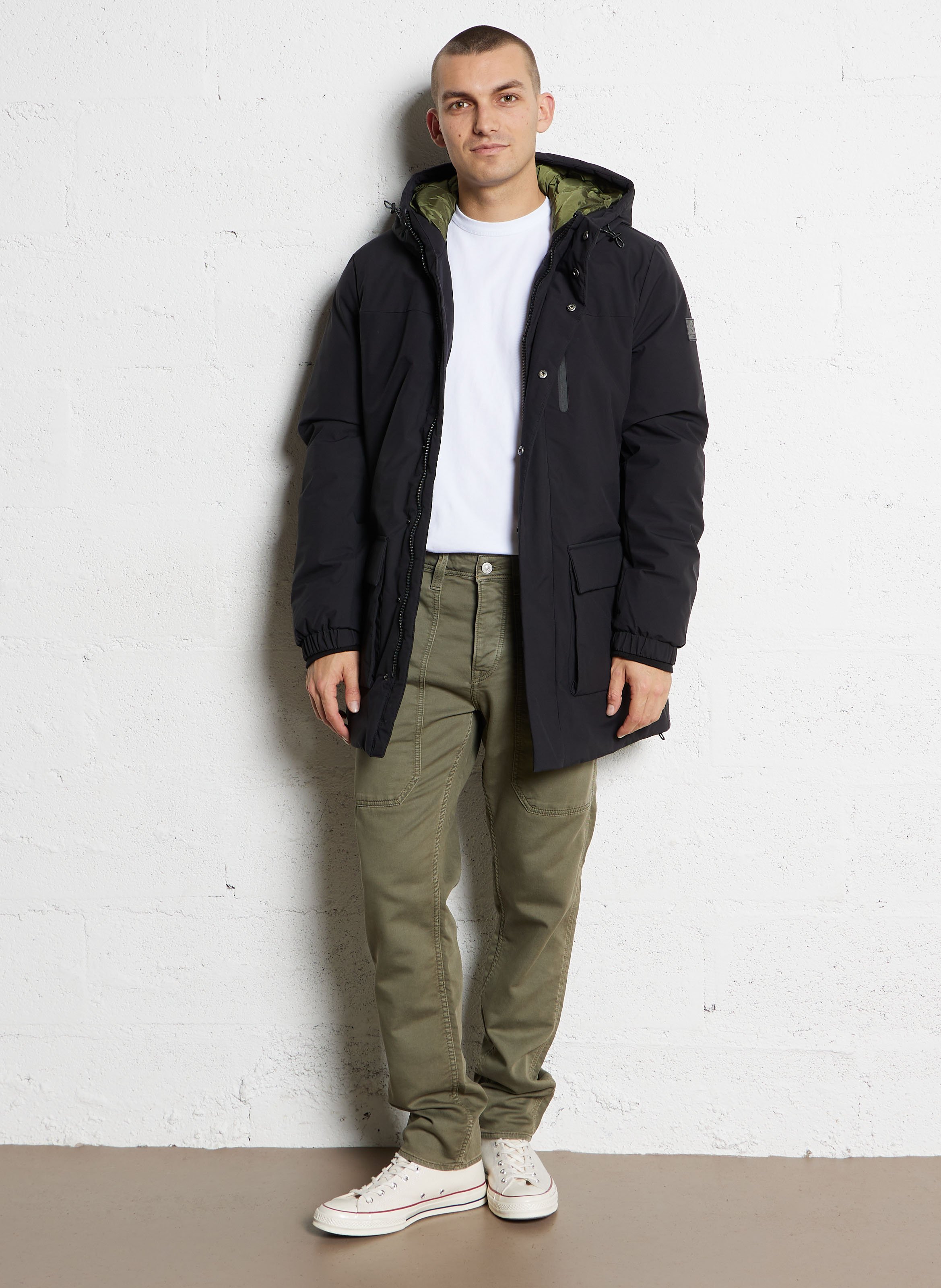 . LE TEMPS DES CERISES Zwart