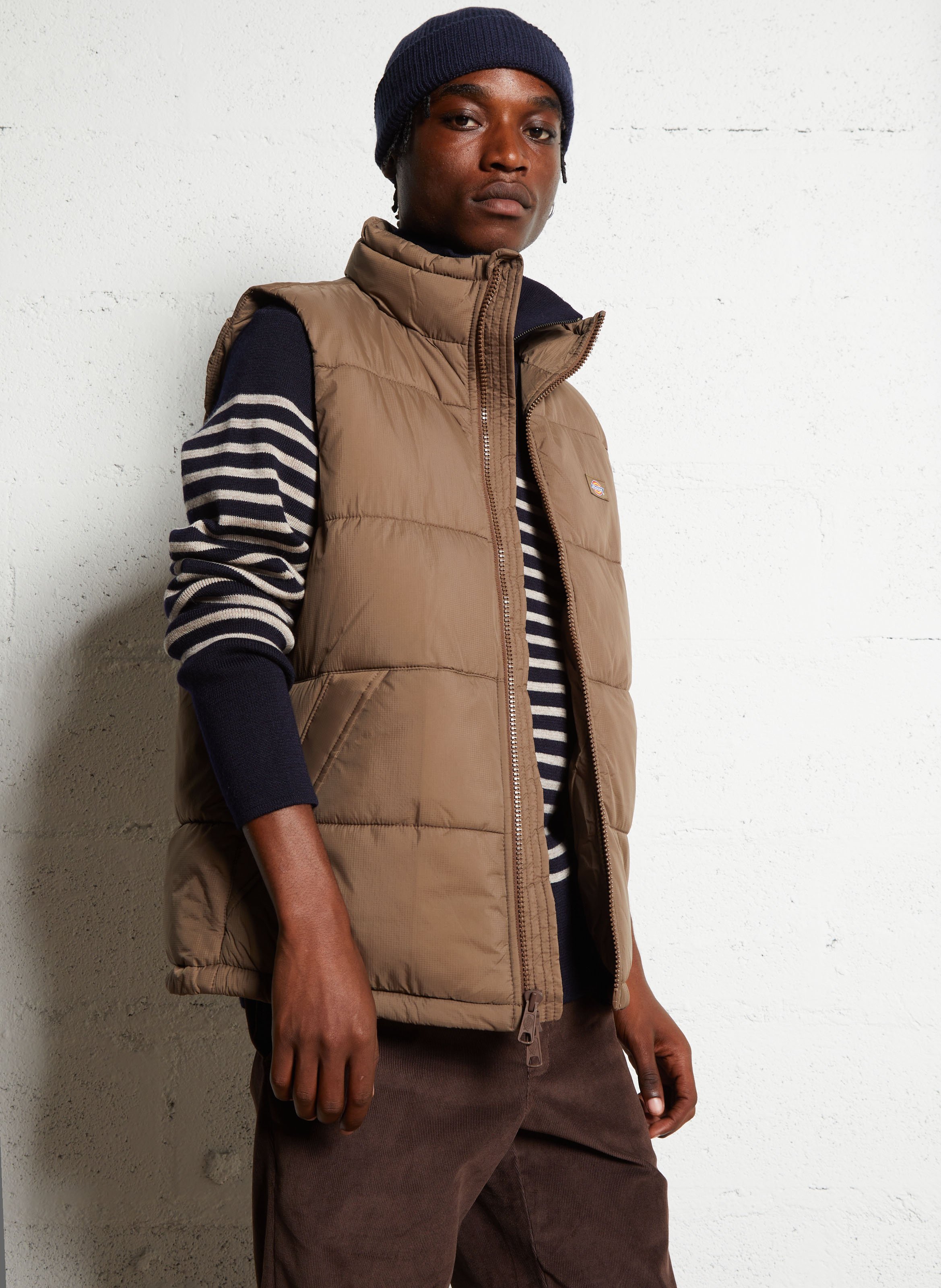 Gesteppte Daunenweste DICKIES Beige