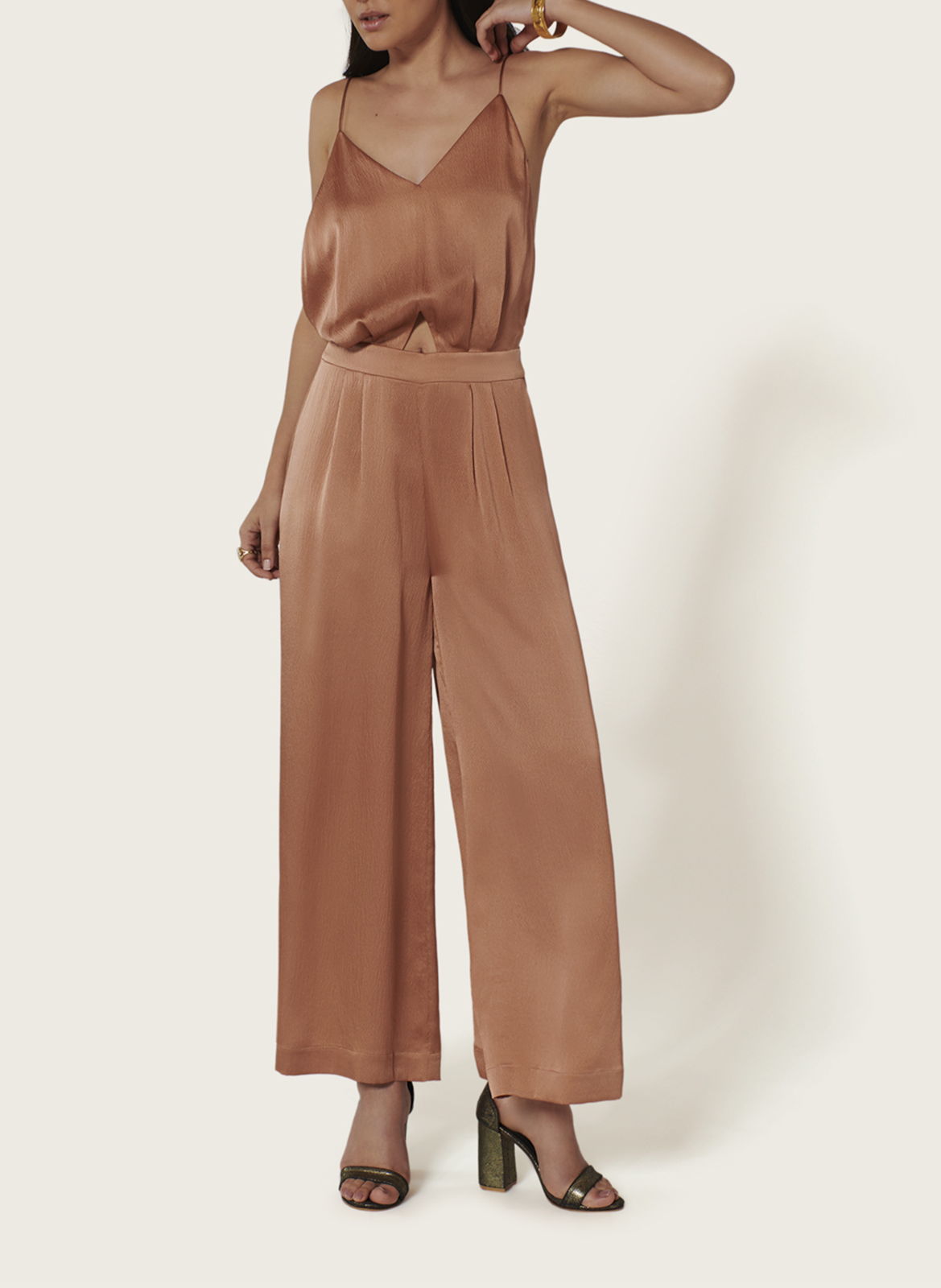 Zijden jumpsuit met spaghettibandjes KARMA KOMA Roze