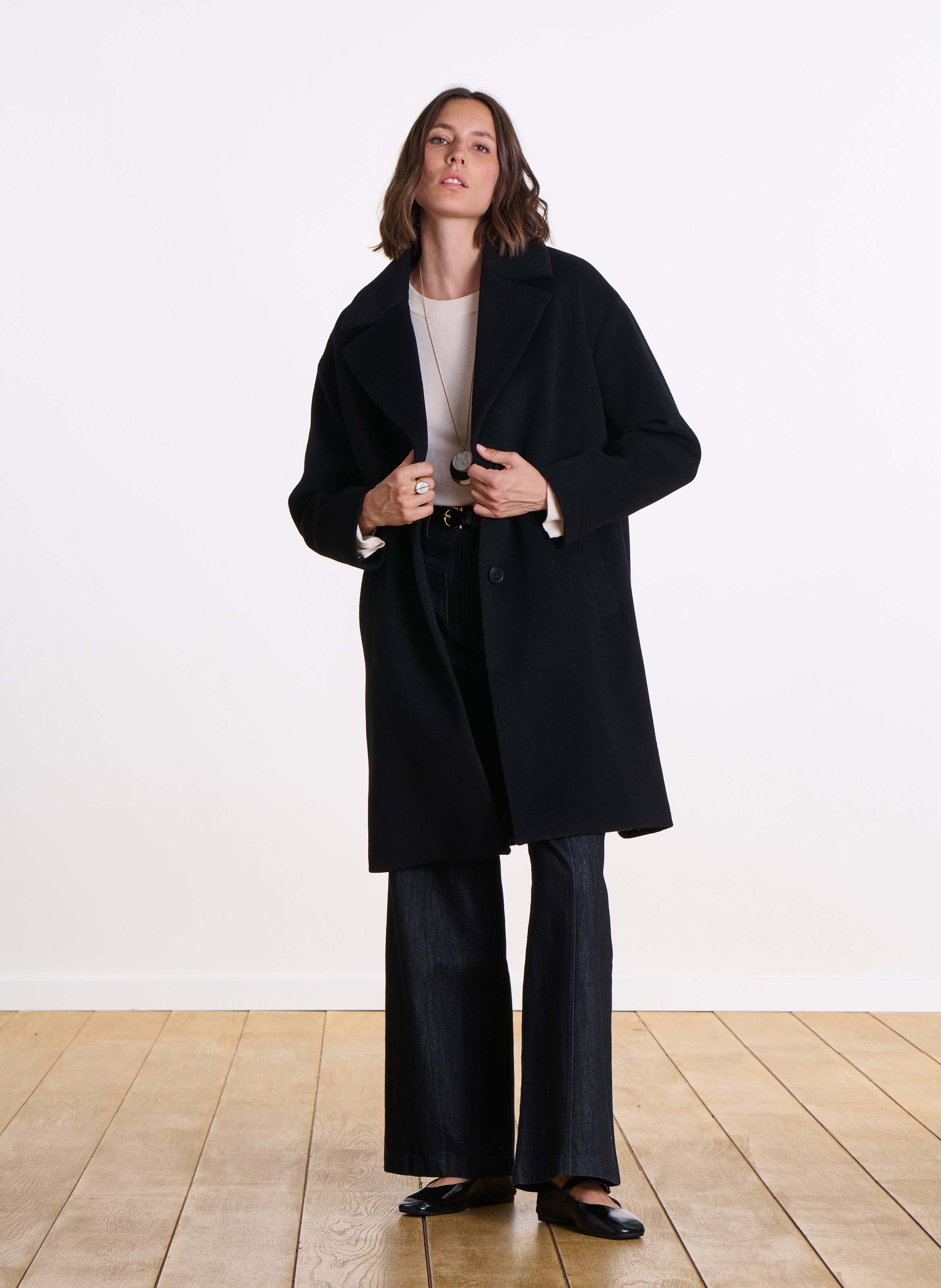 Manteau ample tailleur brodé au dos LA FEE MARABOUTEE Noir