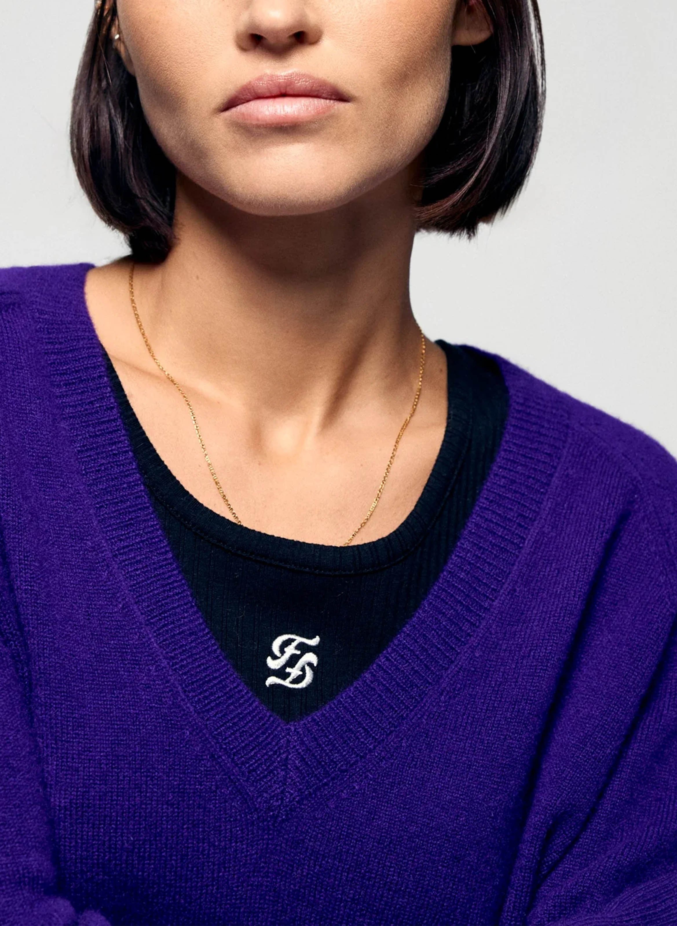 V-neck oversized cashmere sweater FROM FUTURE Purple