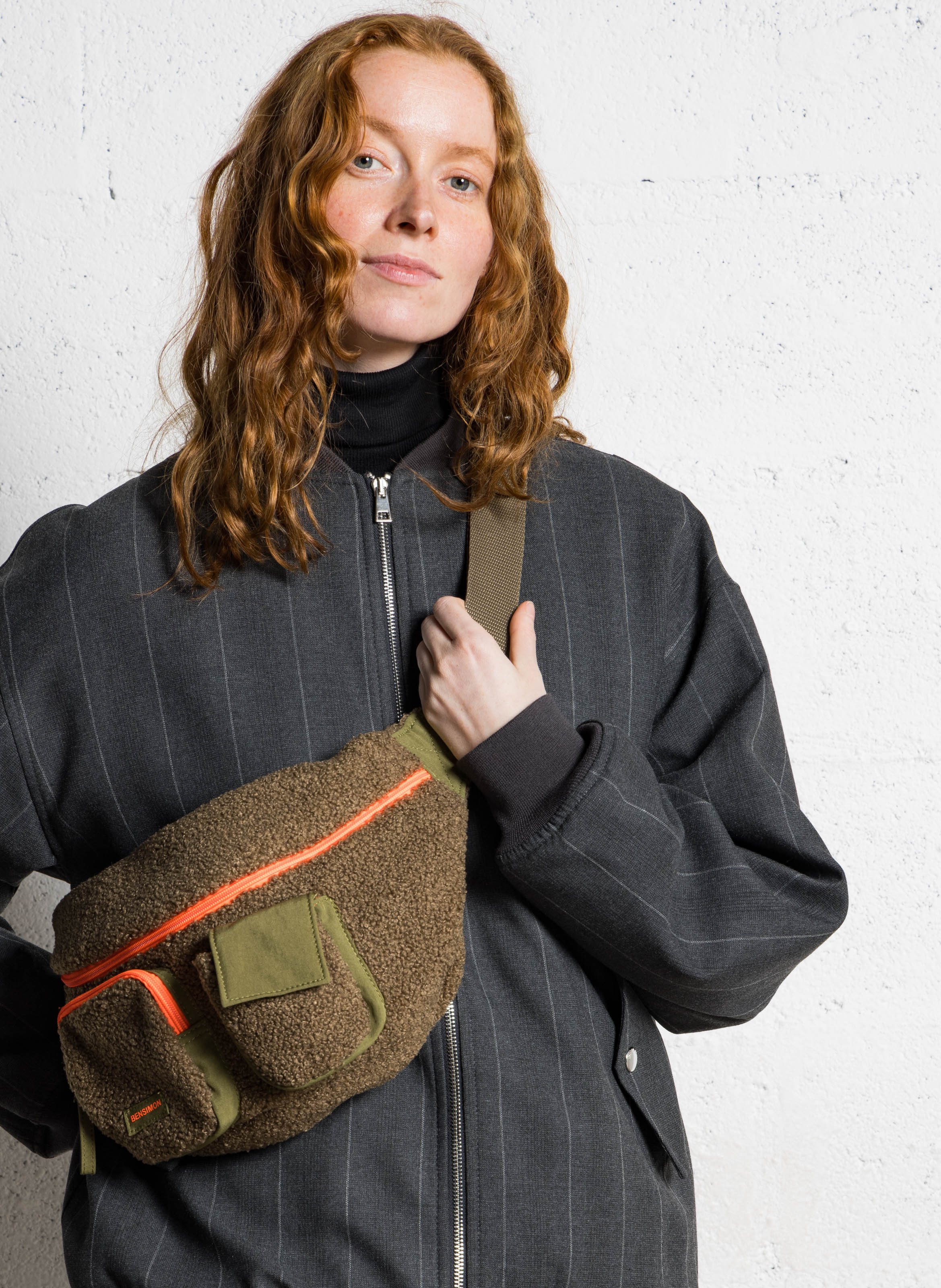 Sac banane en fourrure synthétique Kaki