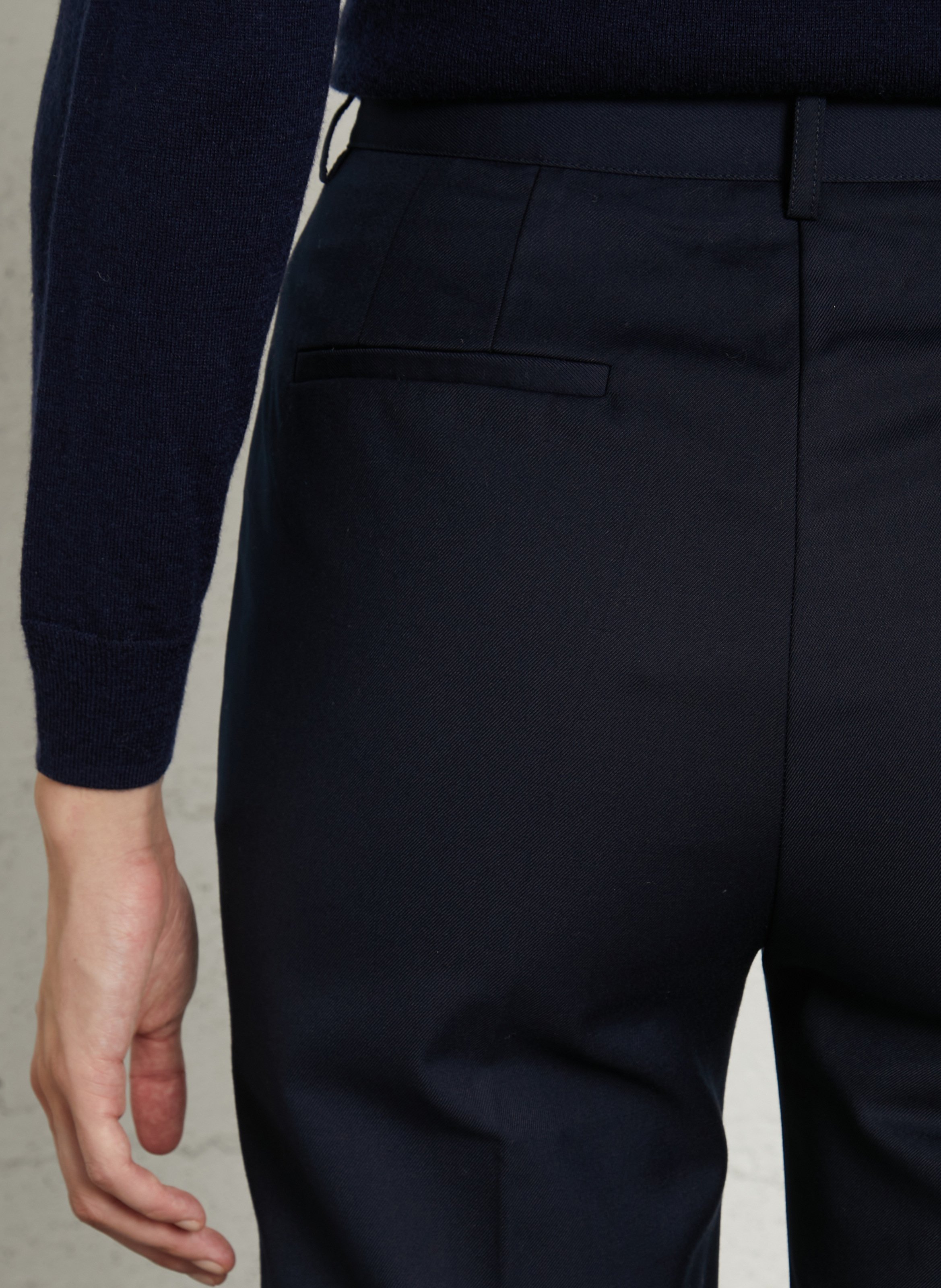 Schmale Zigarettenhose LA PETITE ETOILE Blau