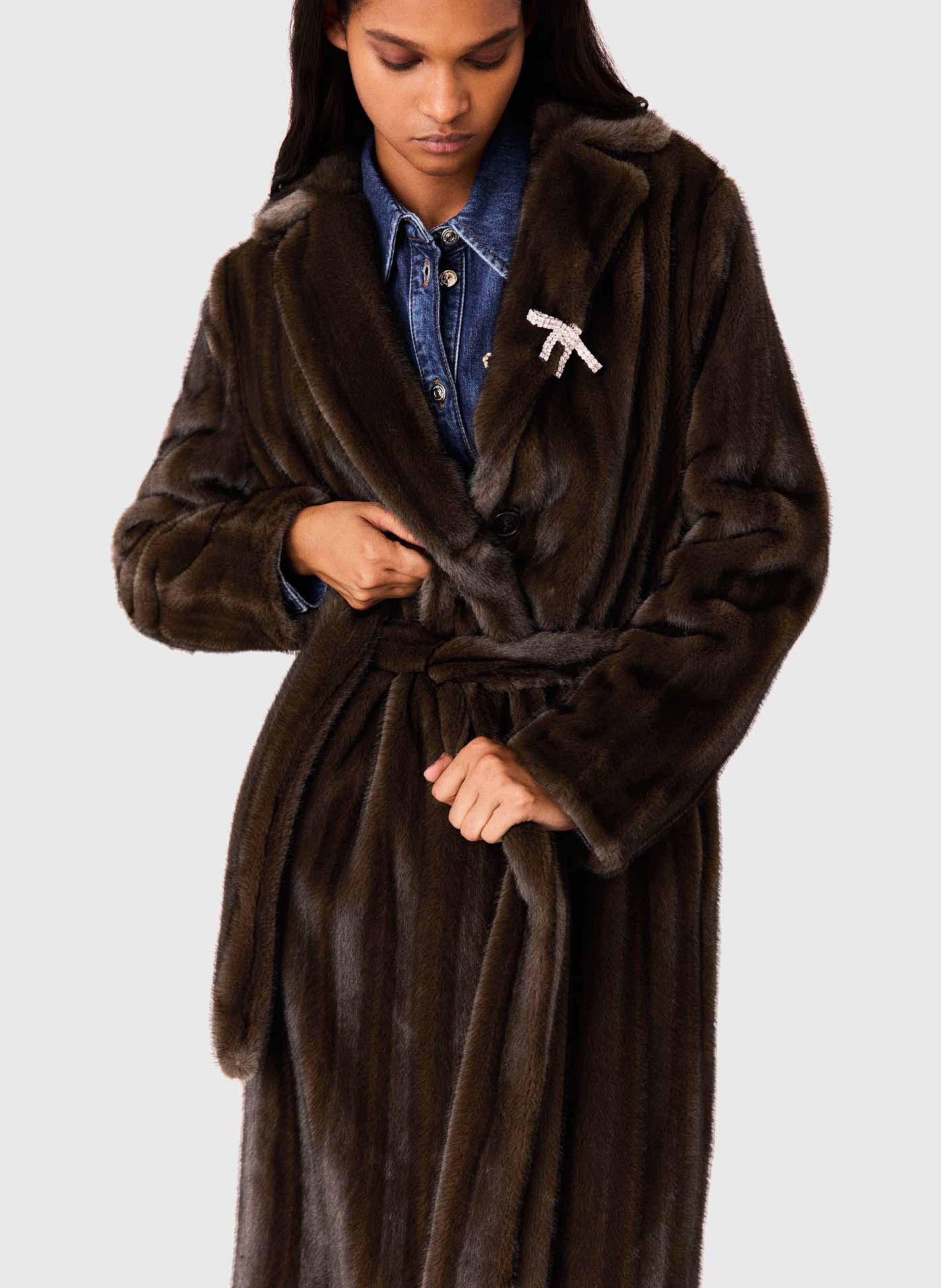Manteau oversize ceinturé effet fourrure MAJE Bruin