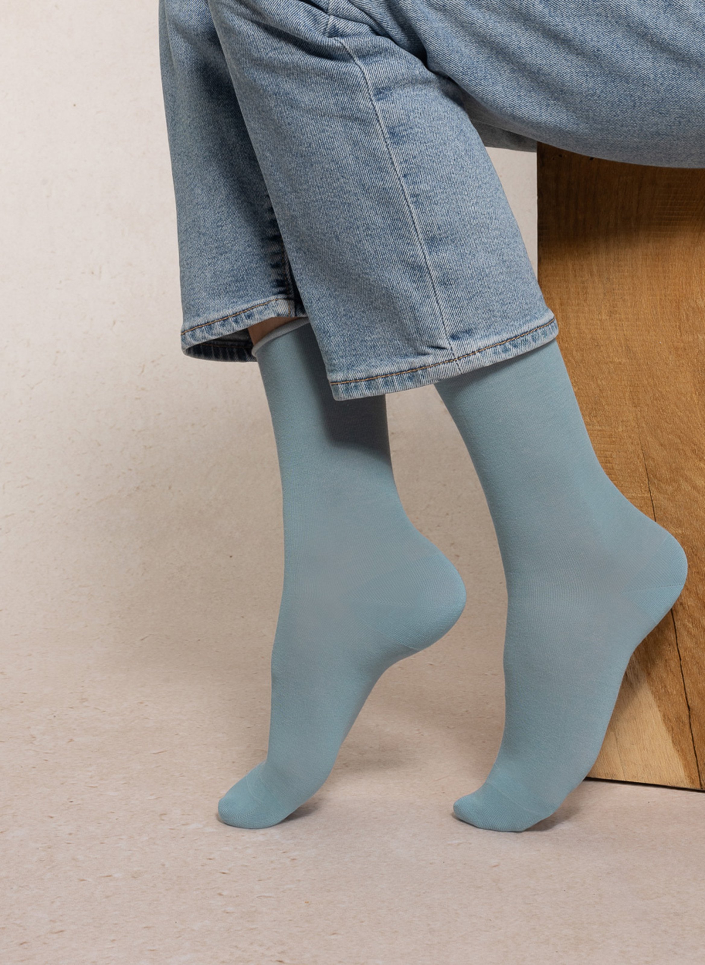 Dina Needle socks Blue