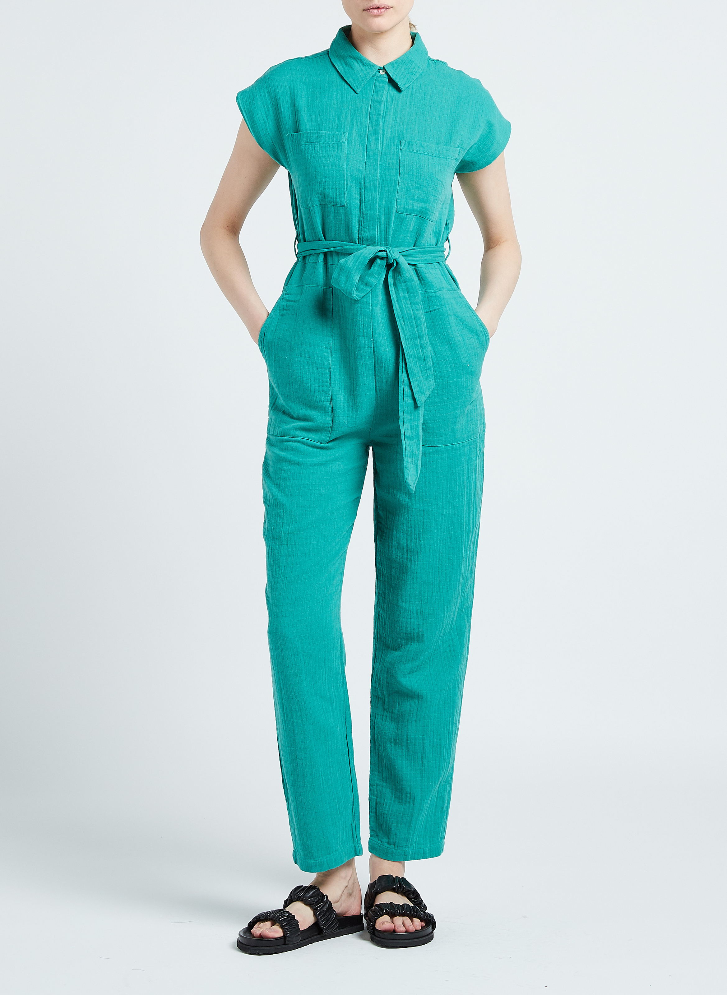 Katoenen jumpsuit met klassieke kraag VILA Groen