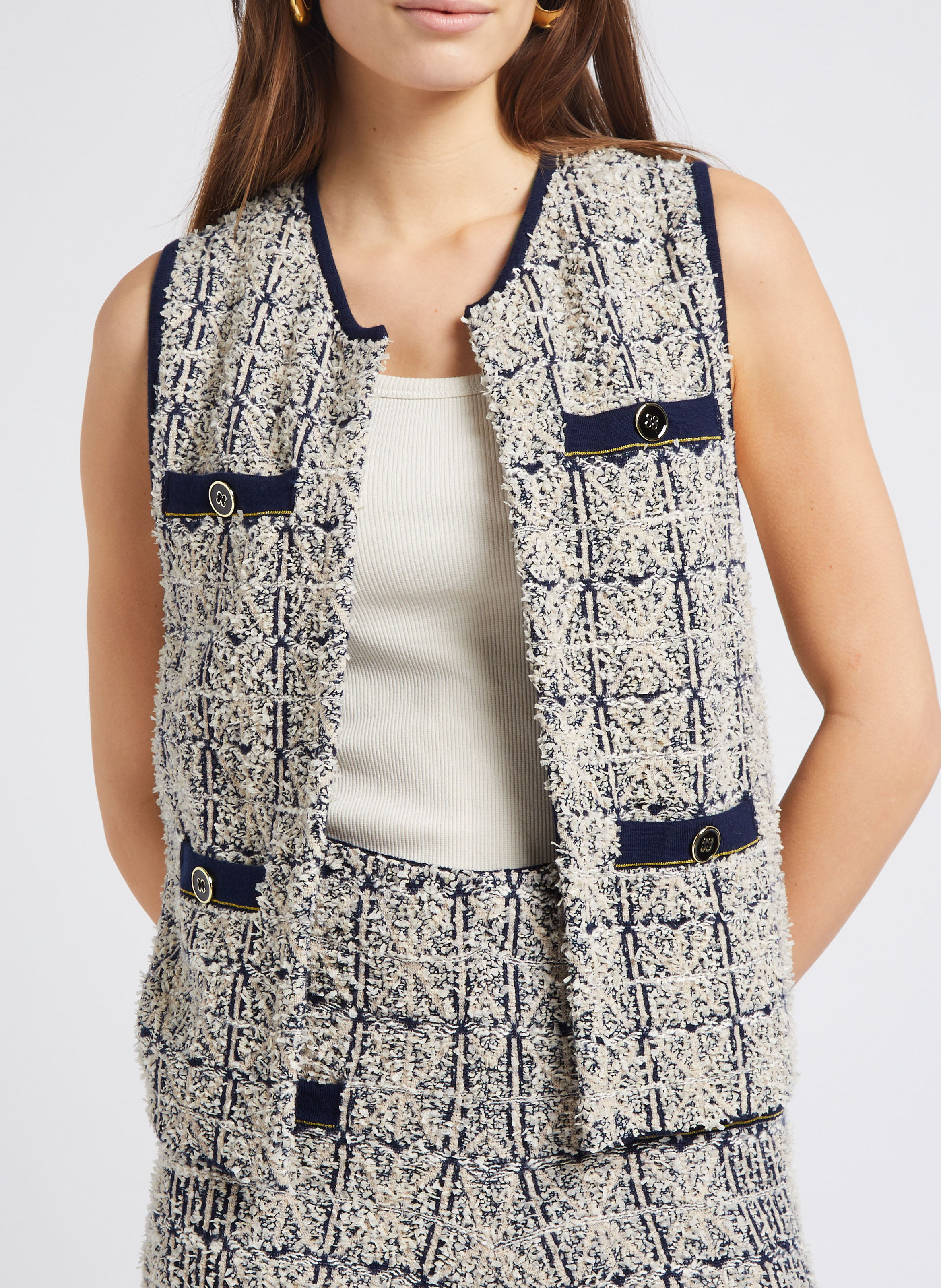 Gerade geschnittene Strickjacke aus Wollmix MES DEMOISELLES Schwarz