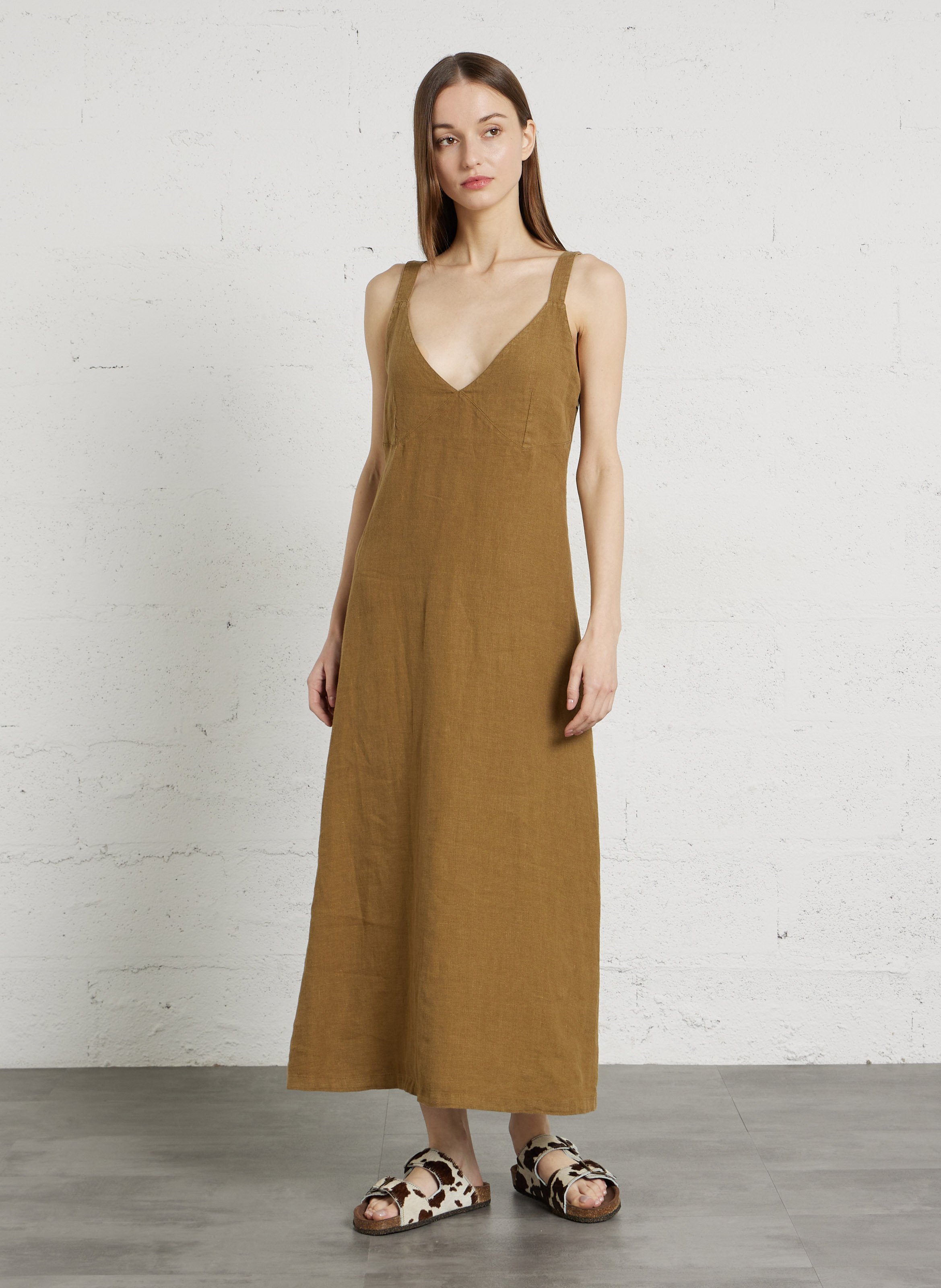 Lange jurk met V-hals van linnen THE NEW SOCIETY Groen